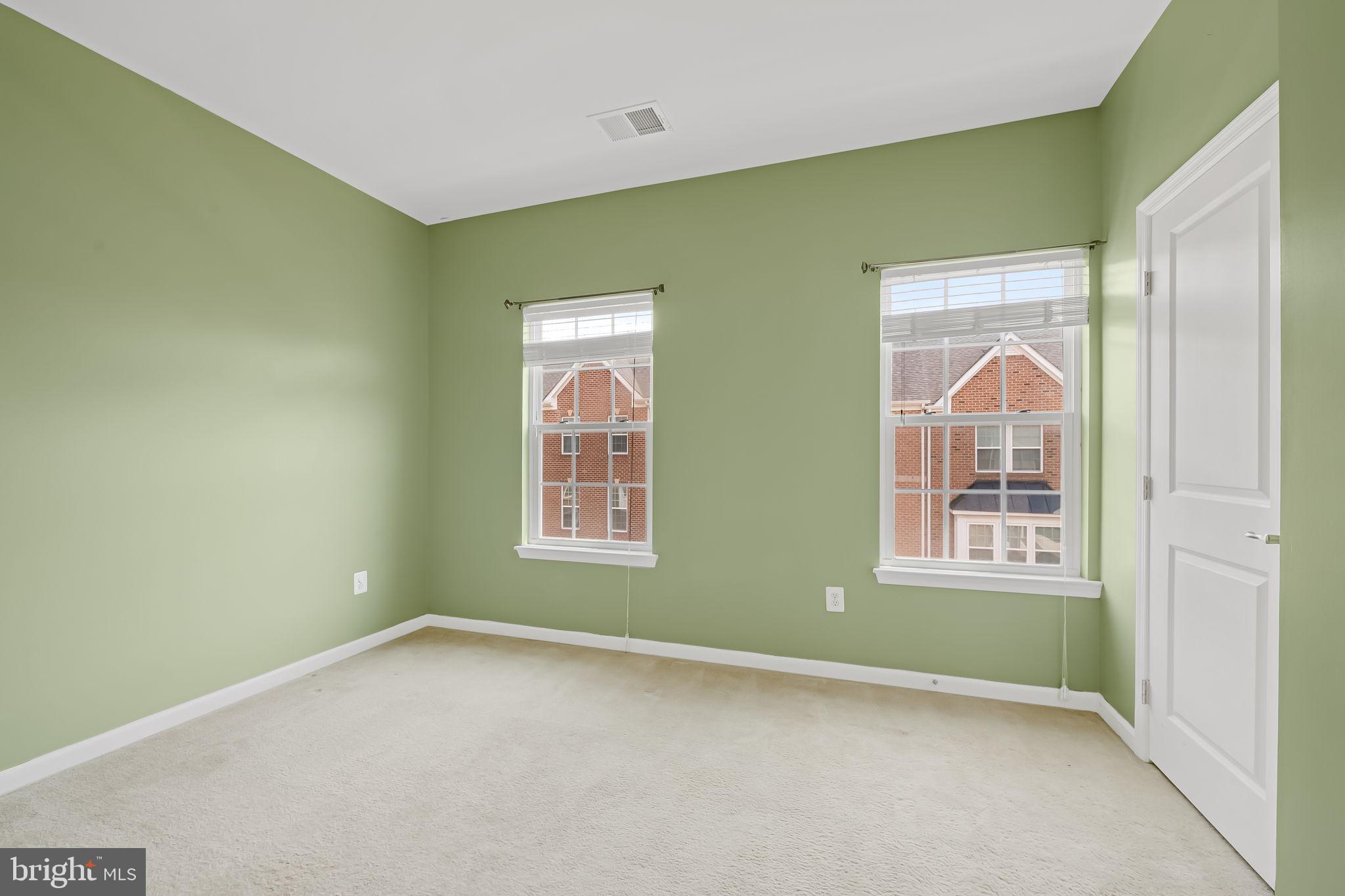 O'DONNELL SQUARE - Residential