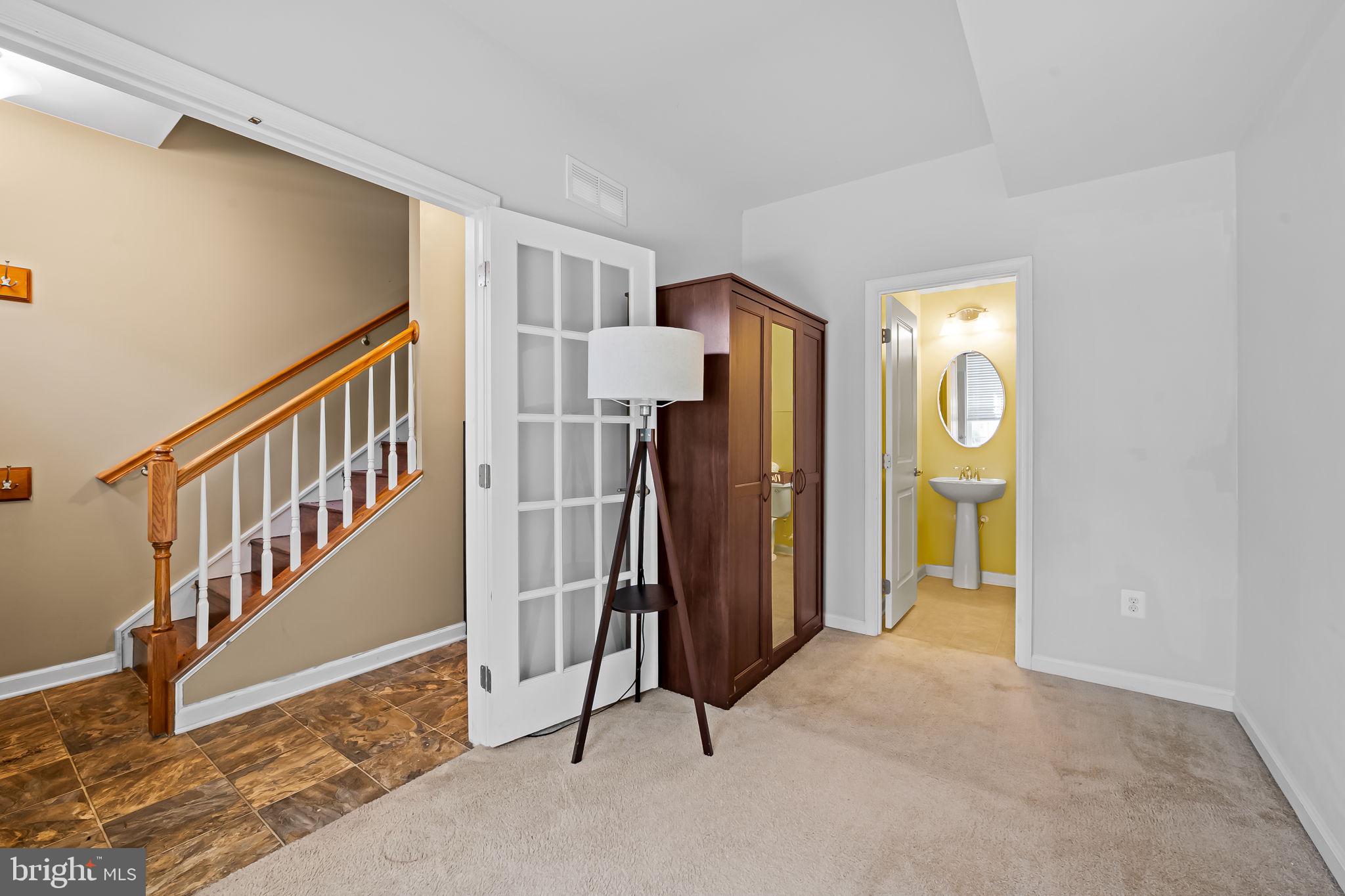 O'DONNELL SQUARE - Residential