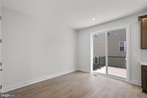 Tiny photo for 42137 Picasso Square #HOMESITE 4524, ASHBURN, VA 20148 (MLS # VALO2121362)