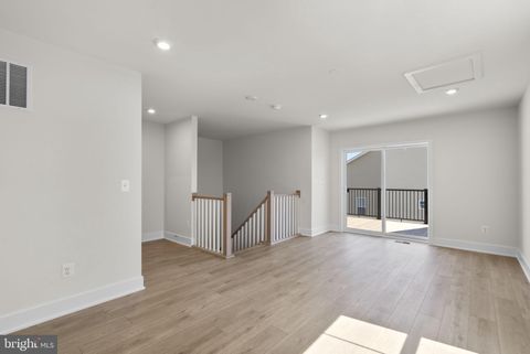 Tiny photo for 42137 Picasso Square #HOMESITE 4524, ASHBURN, VA 20148 (MLS # VALO2121362)