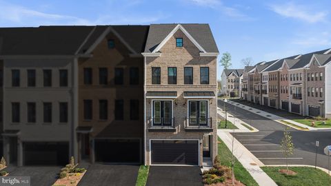 Photo of 42137 Picasso Square #HOMESITE 4524, ASHBURN, VA 20148 (MLS # VALO2121362)