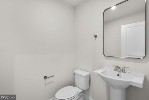 Tiny photo for 42137 Picasso Square #HOMESITE 4524, ASHBURN, VA 20148 (MLS # VALO2121362)