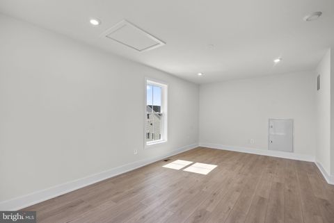 Tiny photo for 42137 Picasso Square #HOMESITE 4524, ASHBURN, VA 20148 (MLS # VALO2121362)