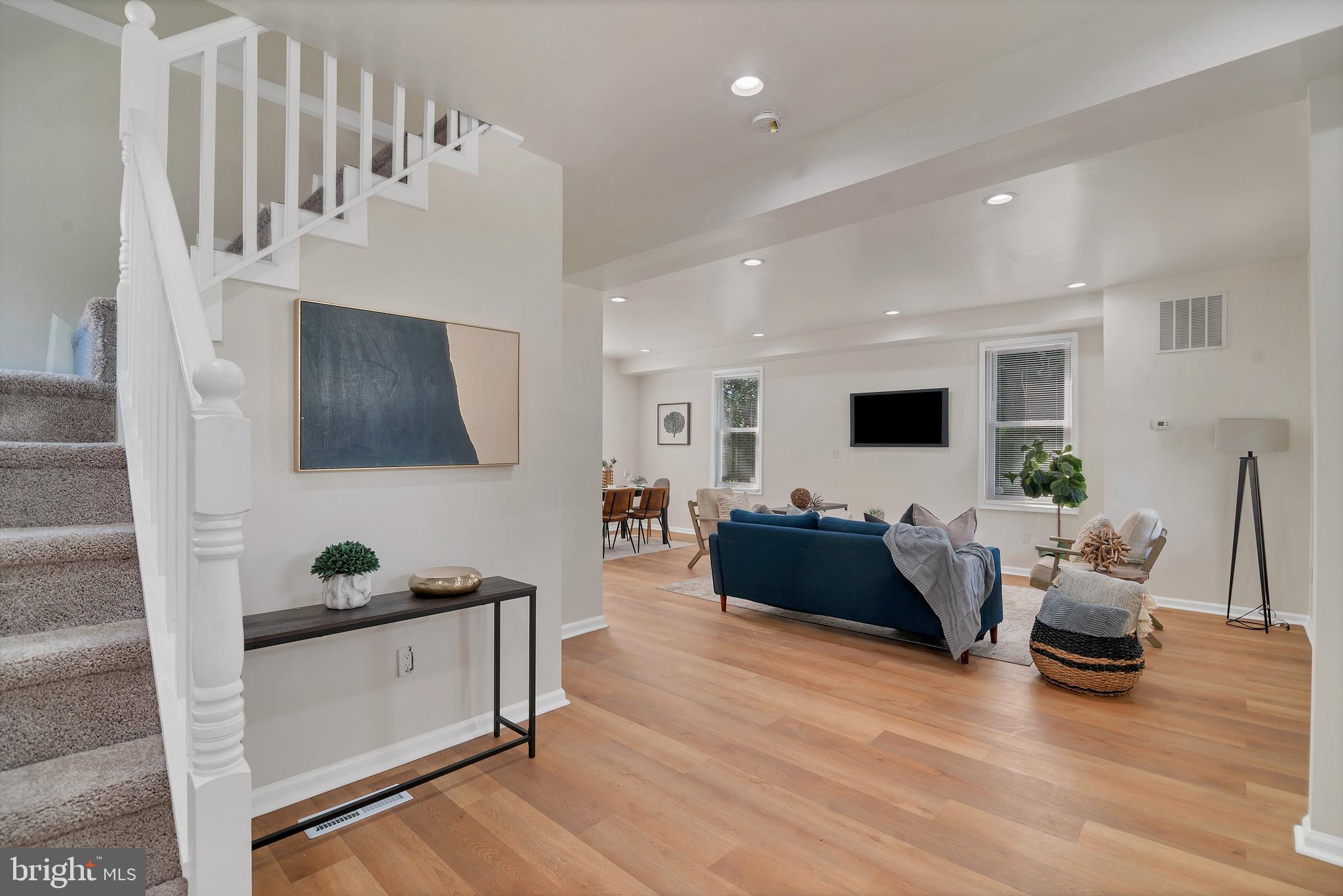 GARDENVILLE - Residential