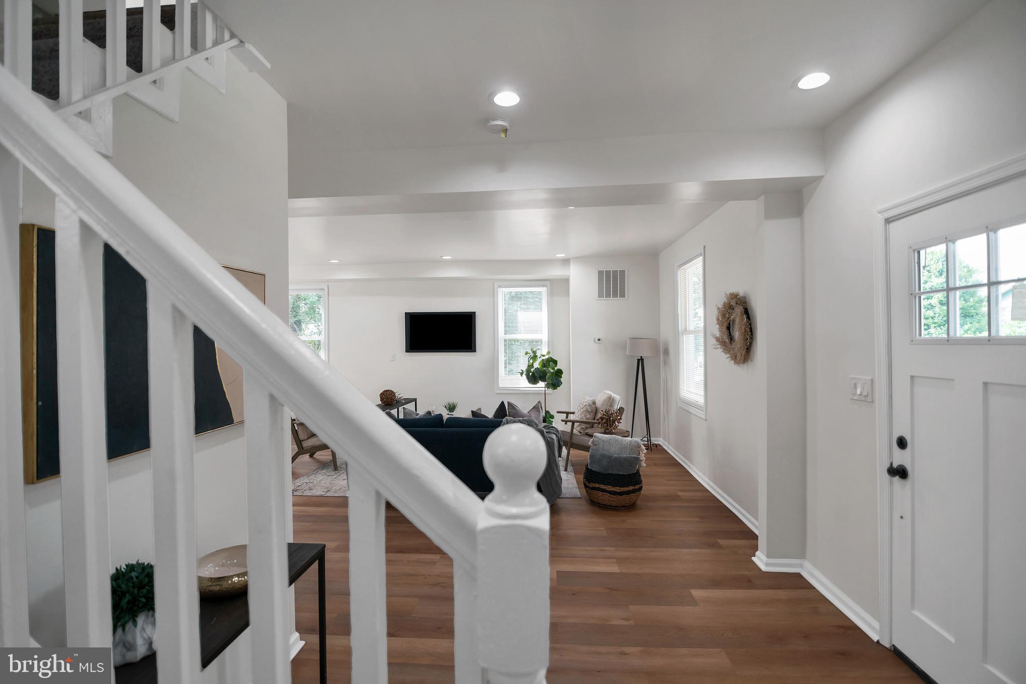 GARDENVILLE - Residential