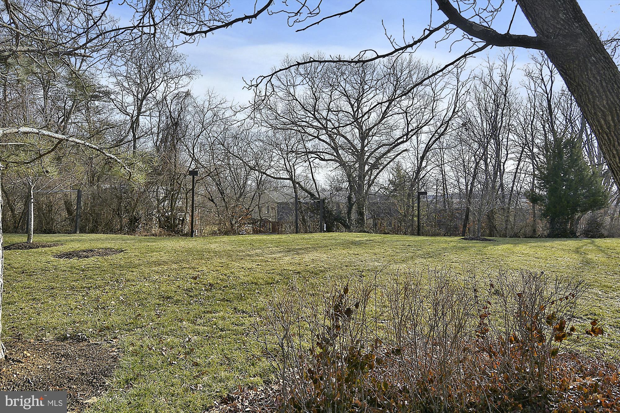 THE PLAZA - Residential