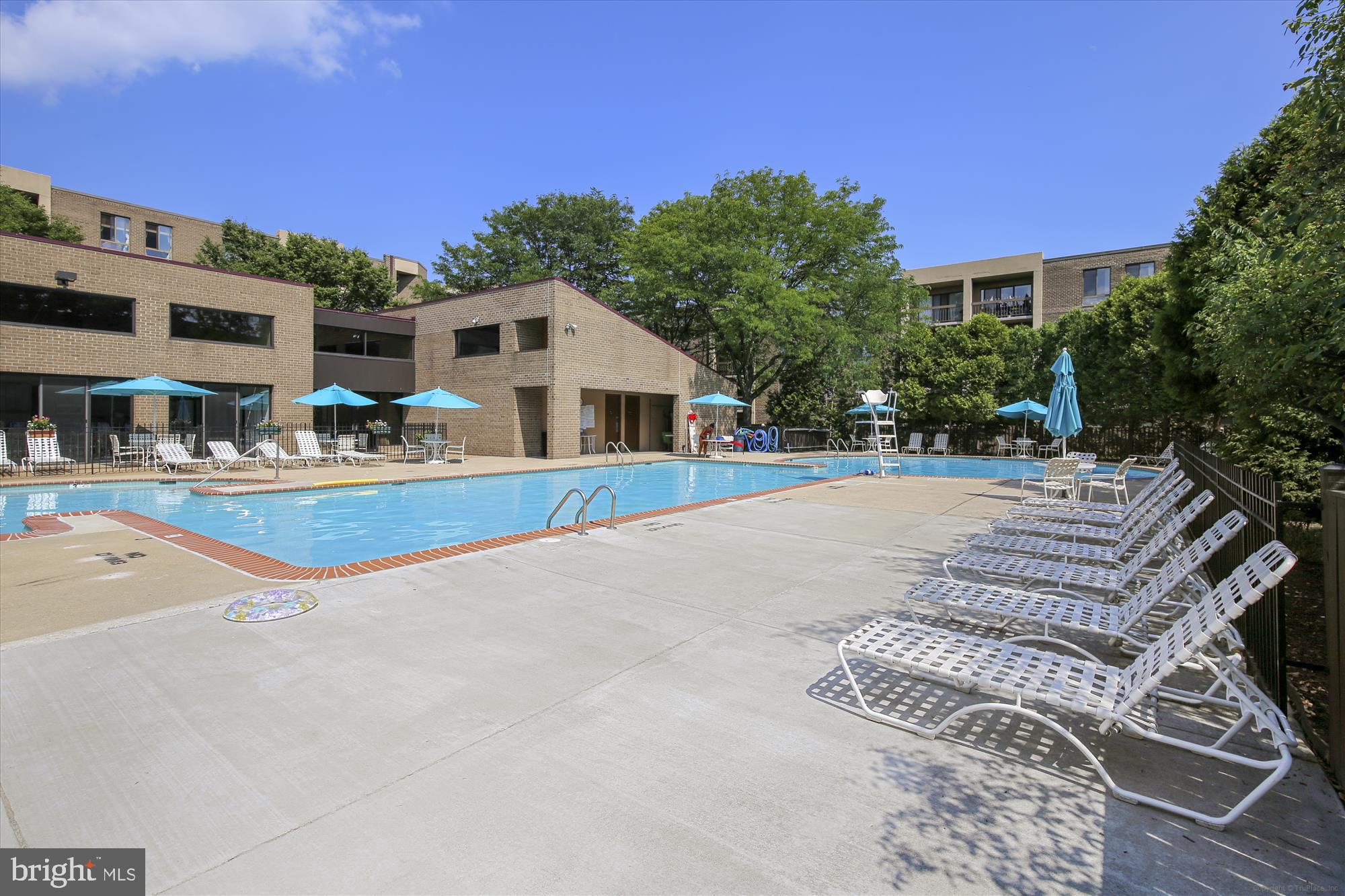 THE PLAZA - Residential