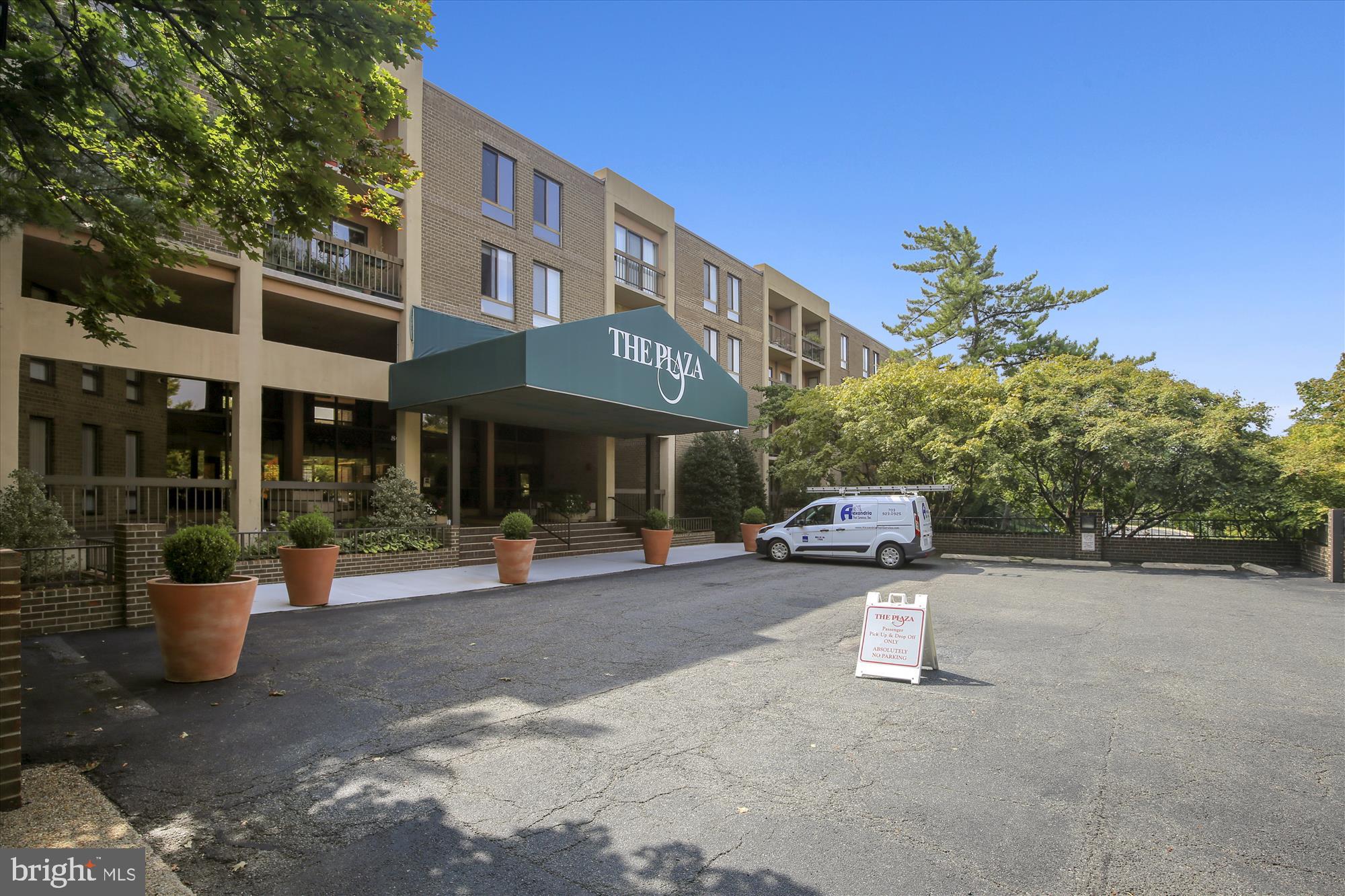 THE PLAZA - Residential