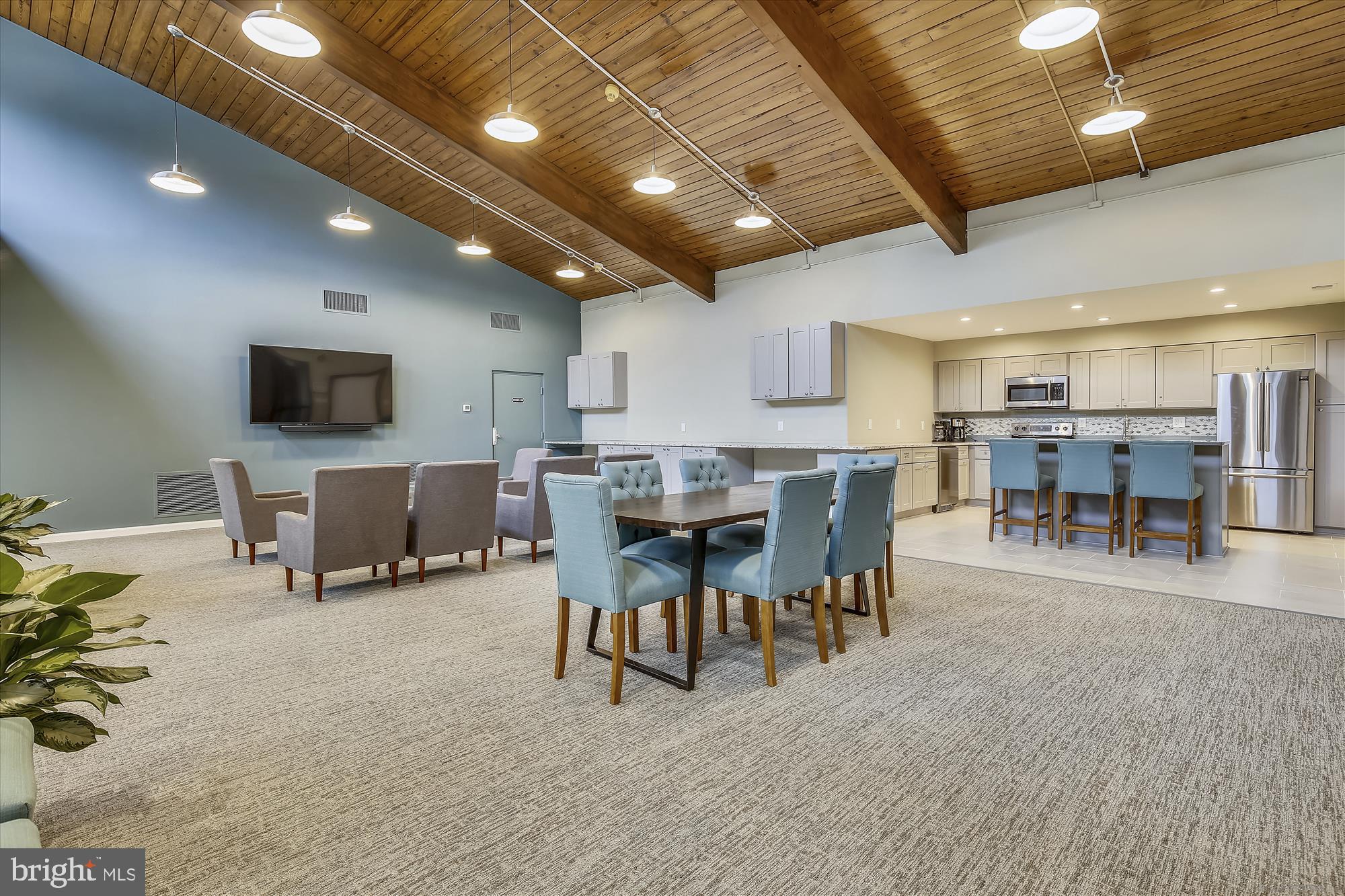 THE PLAZA - Residential