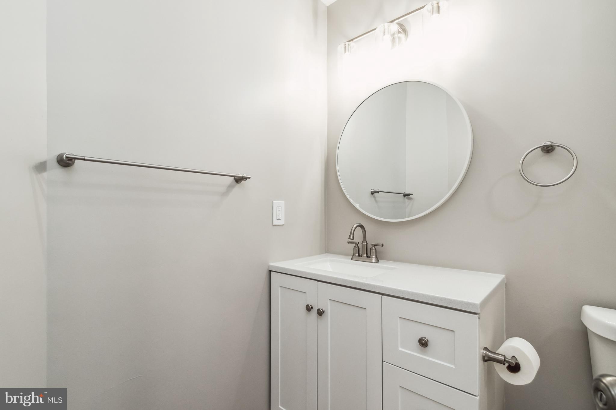 ASHBURN FARM - Residential