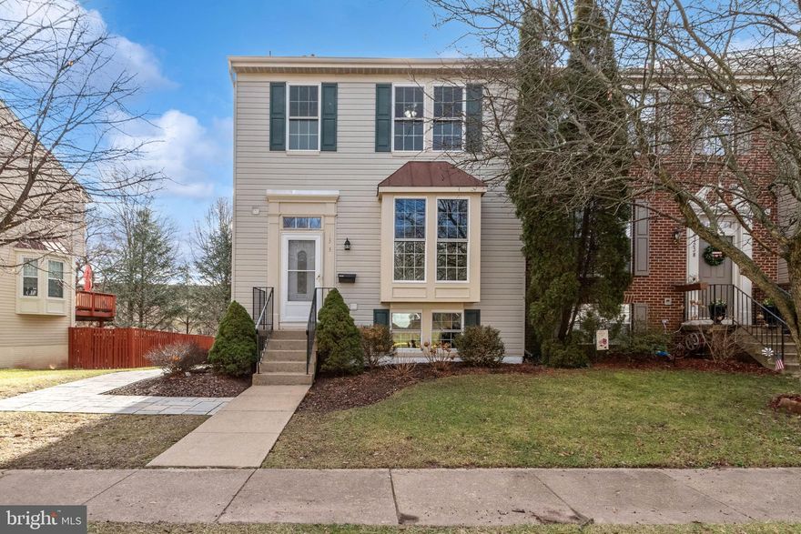 **** Offer deadline Monday 1/15 at 12 noon / Owner has the right to accept an offer before that**** Amazing opportunity to own an end-unit town house in Ashburn Farm. This stunning 3 levels finished home offers 4 bedrooms and 3 and half bathrooms. Fabolous water proof luxury vinyl flooring throughout most of the home. Updated kitchen with modish white cabinets, quartz counter tops, subway glass tiles, deep sink and NEW stainless-steel appliances. Breakfast area opens to a huge deck with steps for entertainment and access to the lower-level patio. Sun filled family room with recess lights and a remodeled half bathroom. Upper level offers a spacious master bedroom with LVP flooring, vaulted ceilings, walk in closet, ceiling fan and makeup vanity with quartz top and electric mirror. Attached luxury master bath with trendy tile work, contemporary vanity, standing shower with shower spray and custom drain and glass. Upper level also offers 2 additional bedrooms with brand new carpet and hall bathroom with a soaking tub. Fully finished basement with additional fourth bedroom, full bathroom and rec room with French doors leading to a patio with extended walkway and a fully fenced in backyard. Take advantage of the amazing amenities in Ashburn Farm, including tot lots, parks, pools, walking trails, stocked ponds, HOA activities, and proximity to the WO&D trail! The townhouse is located in the sought-after Stone Bridge High School cluster and is close to shopping, Rt 7, Dulles toll road, Rt 28, and Dulles airport, making it an ideal location for commuters *BRAND NEW HVAC and Newer windows *Please note seller is a licensed realtor in VA and owner*
