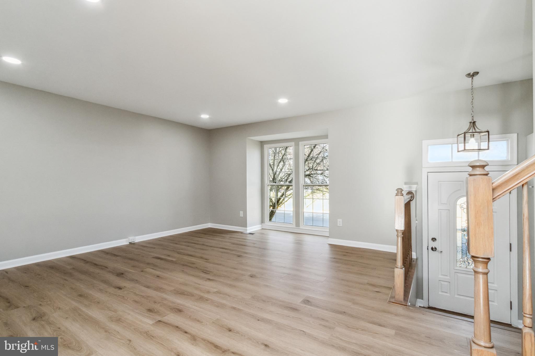 ASHBURN FARM - Residential