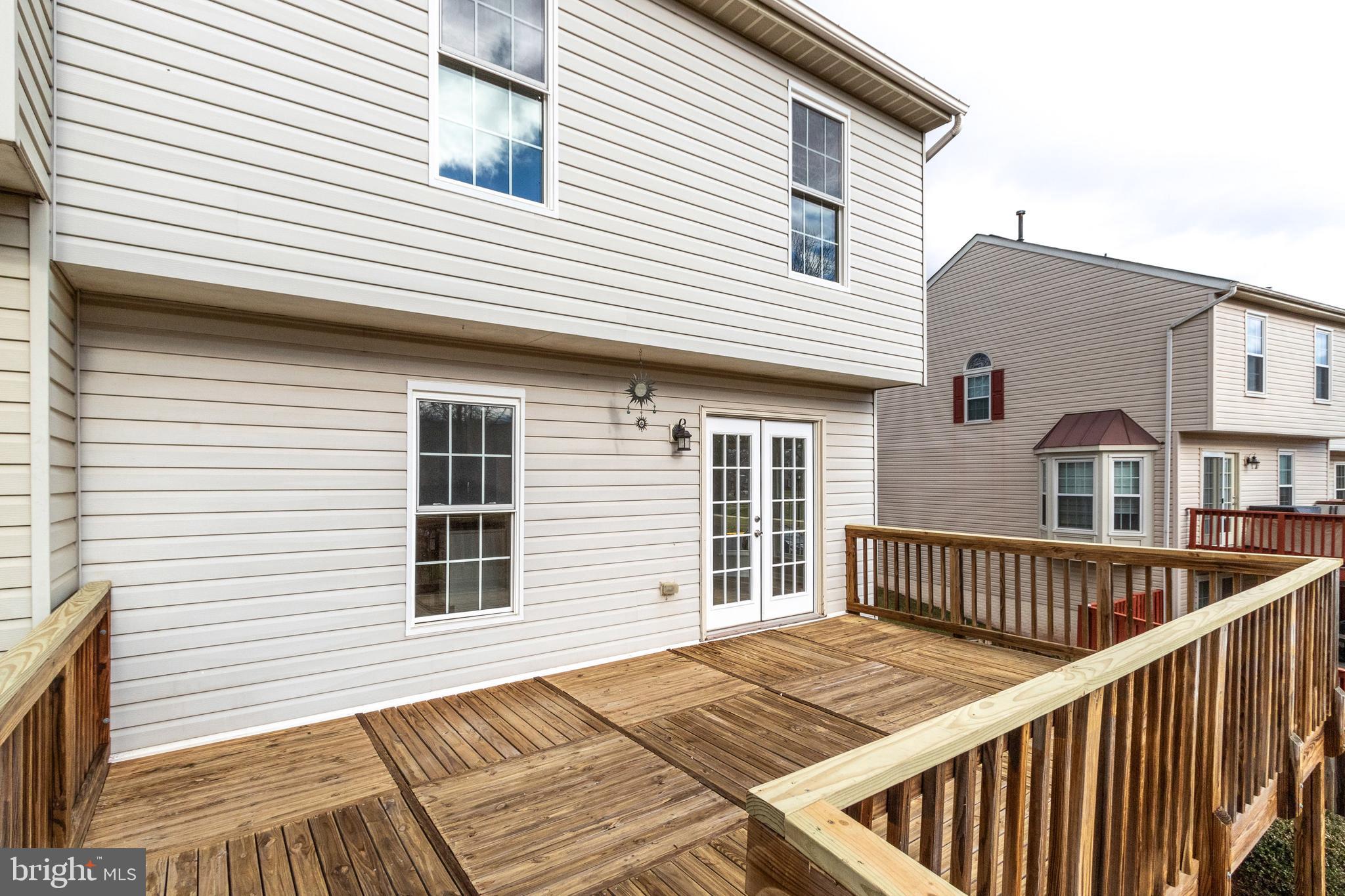 ASHBURN FARM - Residential