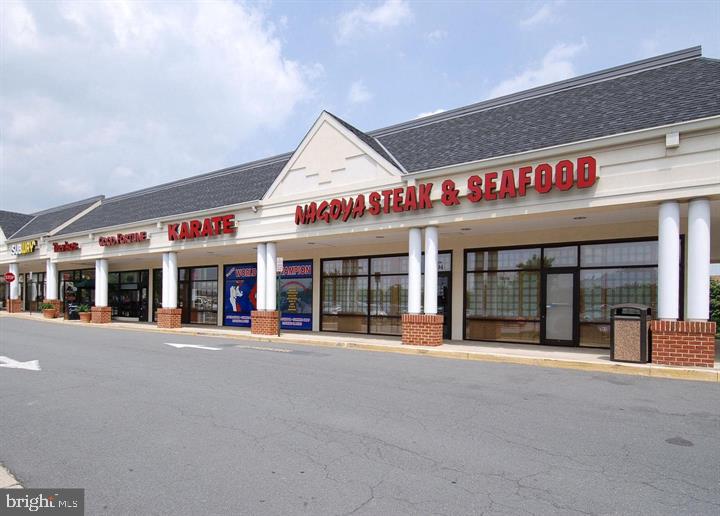 ASHBURN FARM - Residential