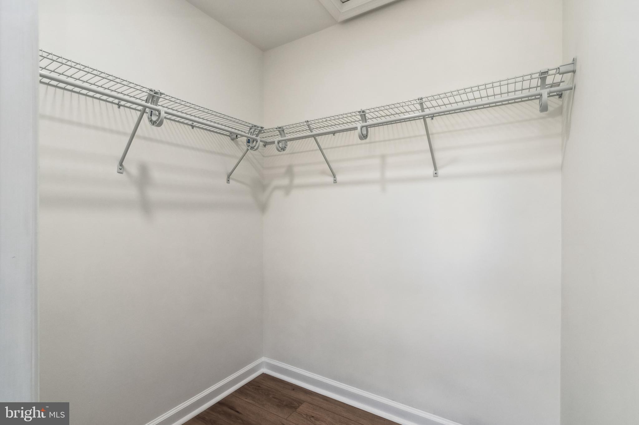 ASHBURN FARM - Residential