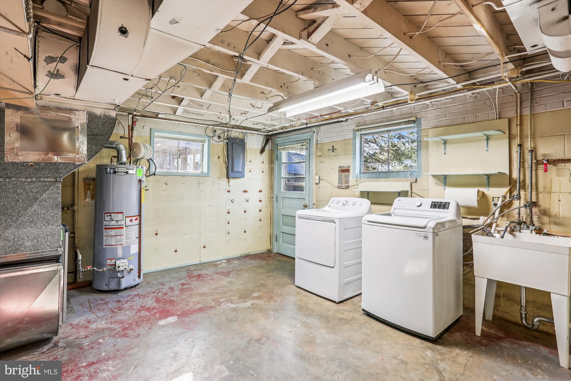 GARRETT PARK ESTATES - Residential