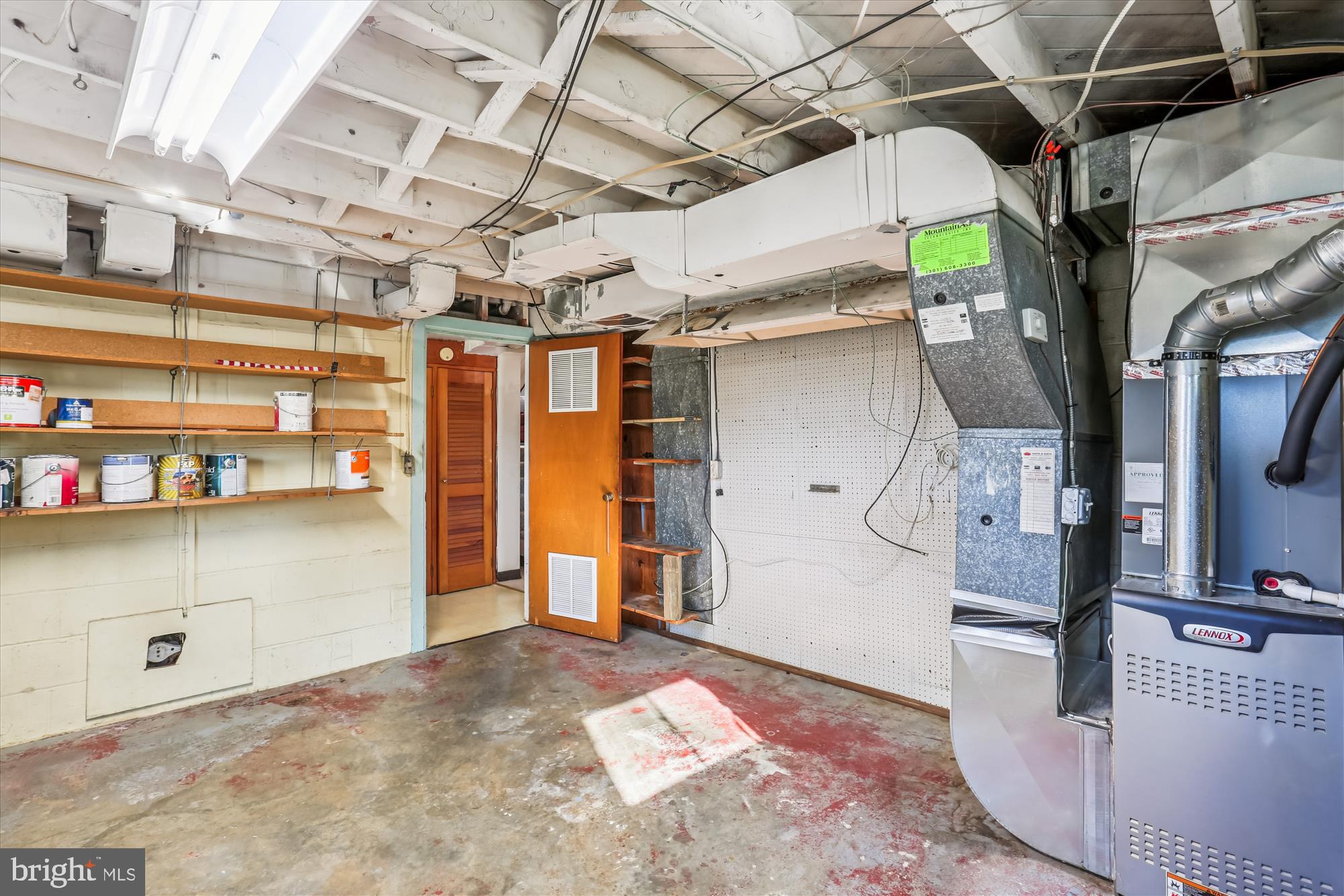 GARRETT PARK ESTATES - Residential