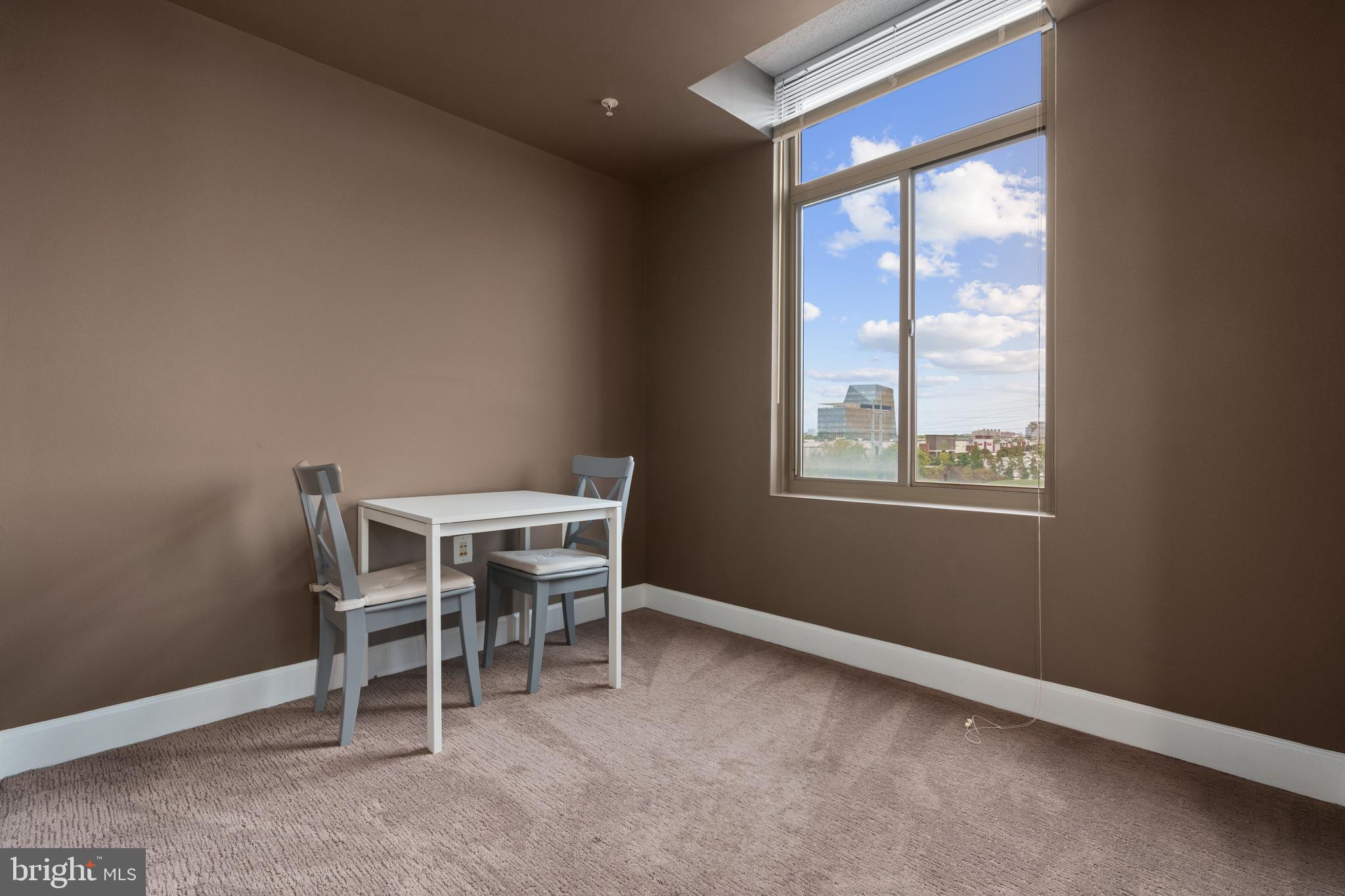 ECLIPSE ON CENTER PARK - Residential