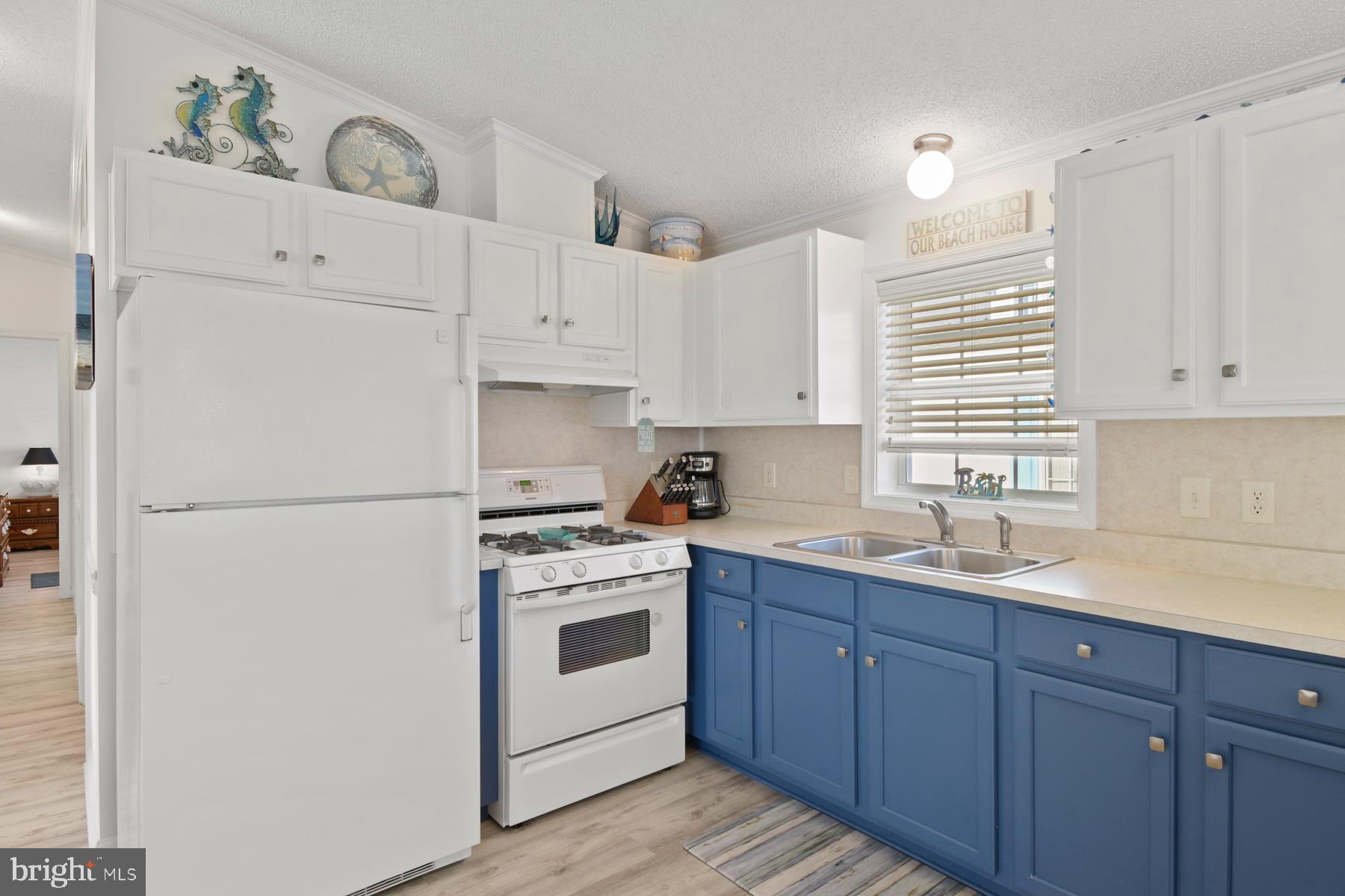 MONTEGO BAY - Residential