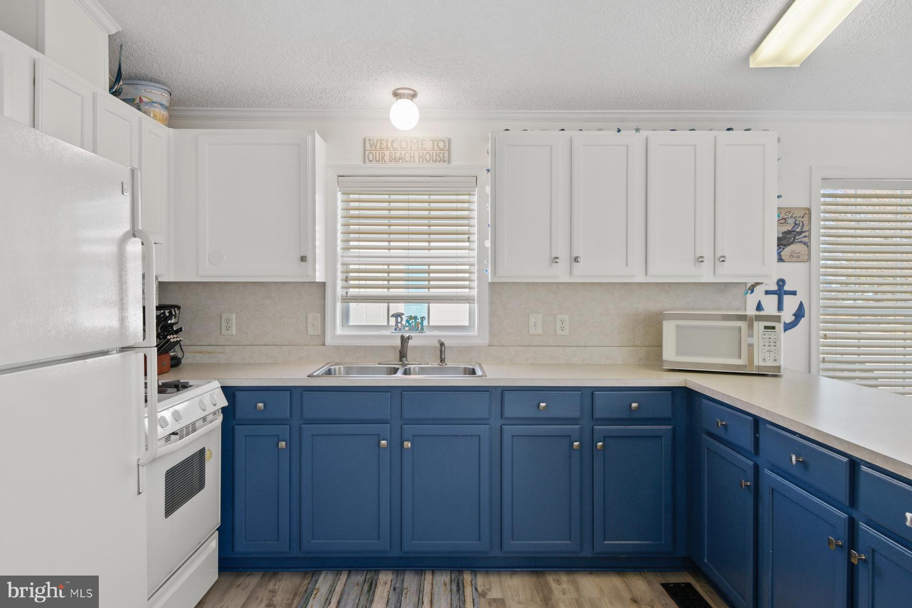 MONTEGO BAY - Residential