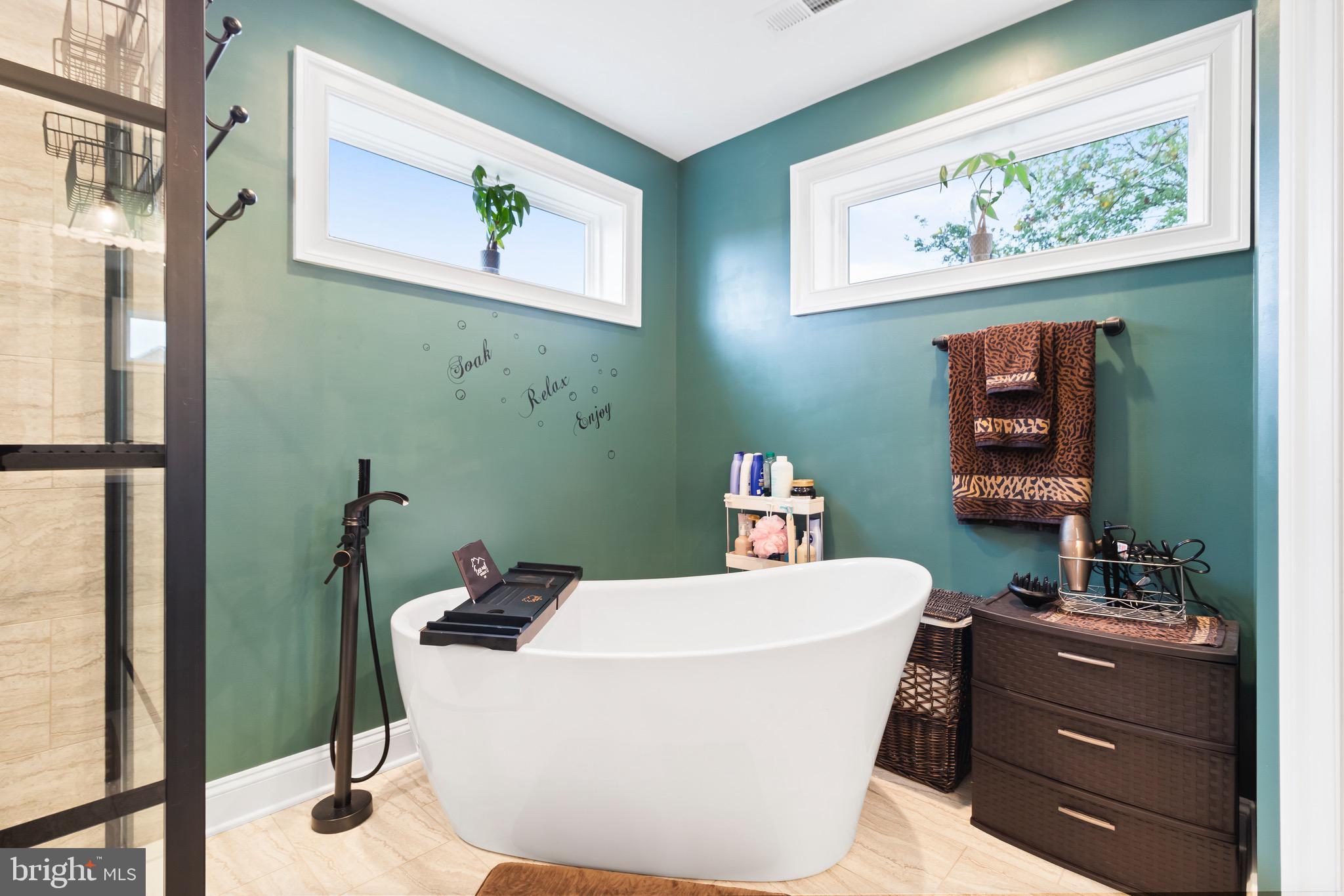 RIDGEVIEW - Residential