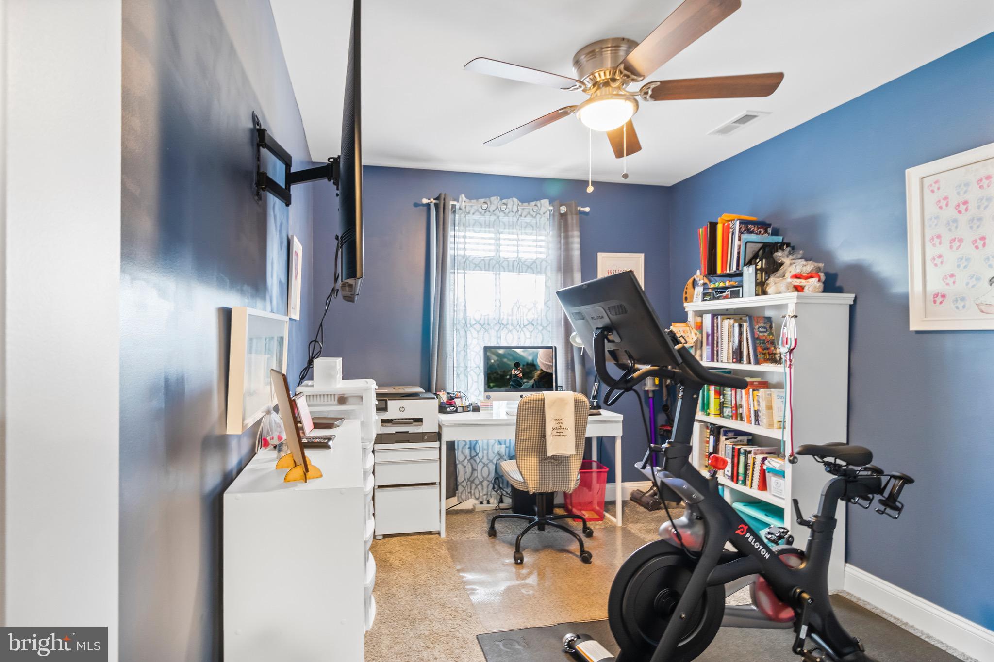 RIDGEVIEW - Residential