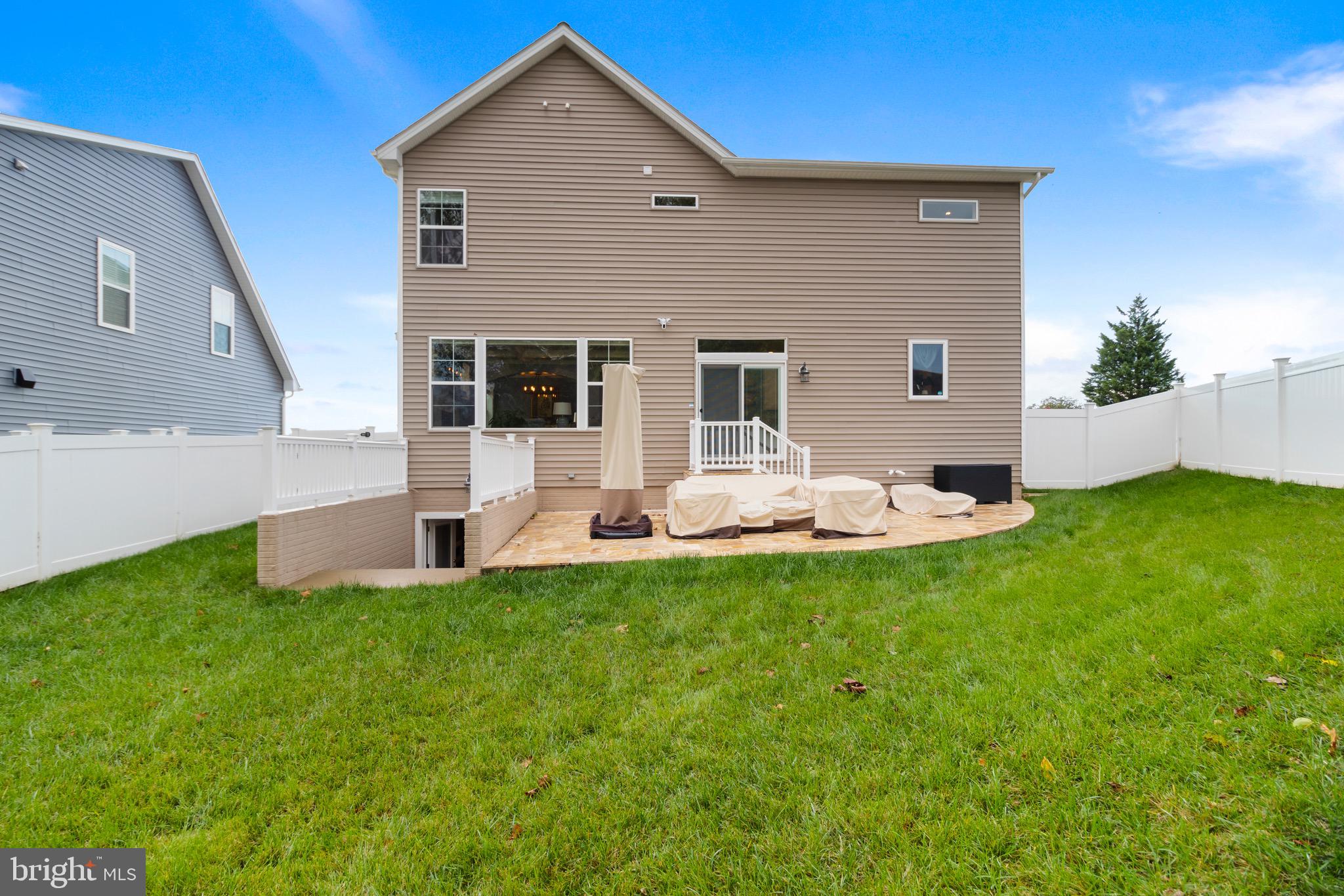 RIDGEVIEW - Residential