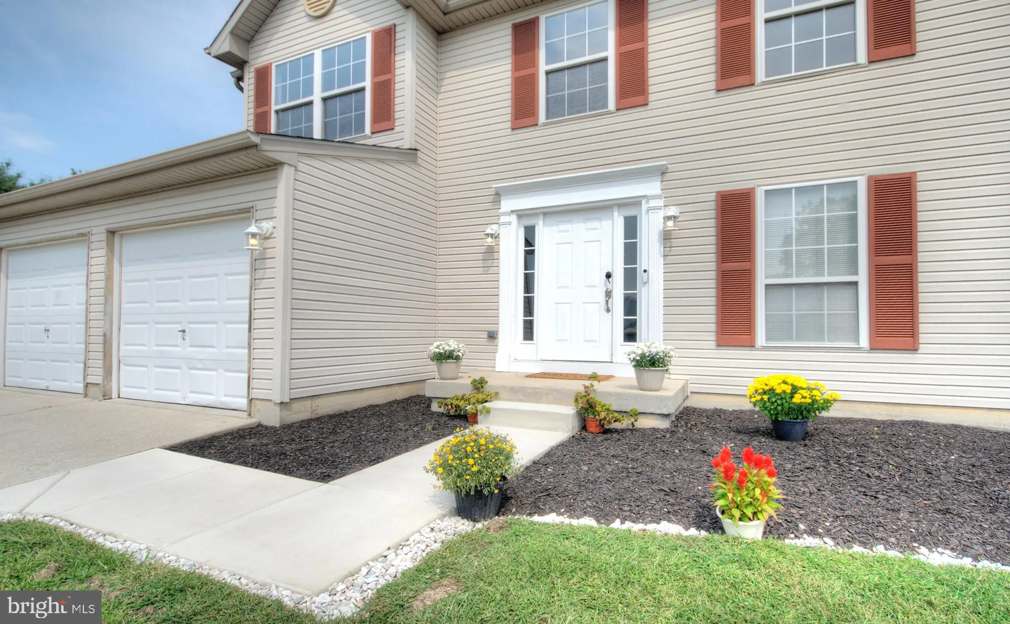 Vineland, New Jersey 08360, United States, 4 Bedrooms Bedrooms, ,3 BathroomsBathrooms,Residential,Pending,200874