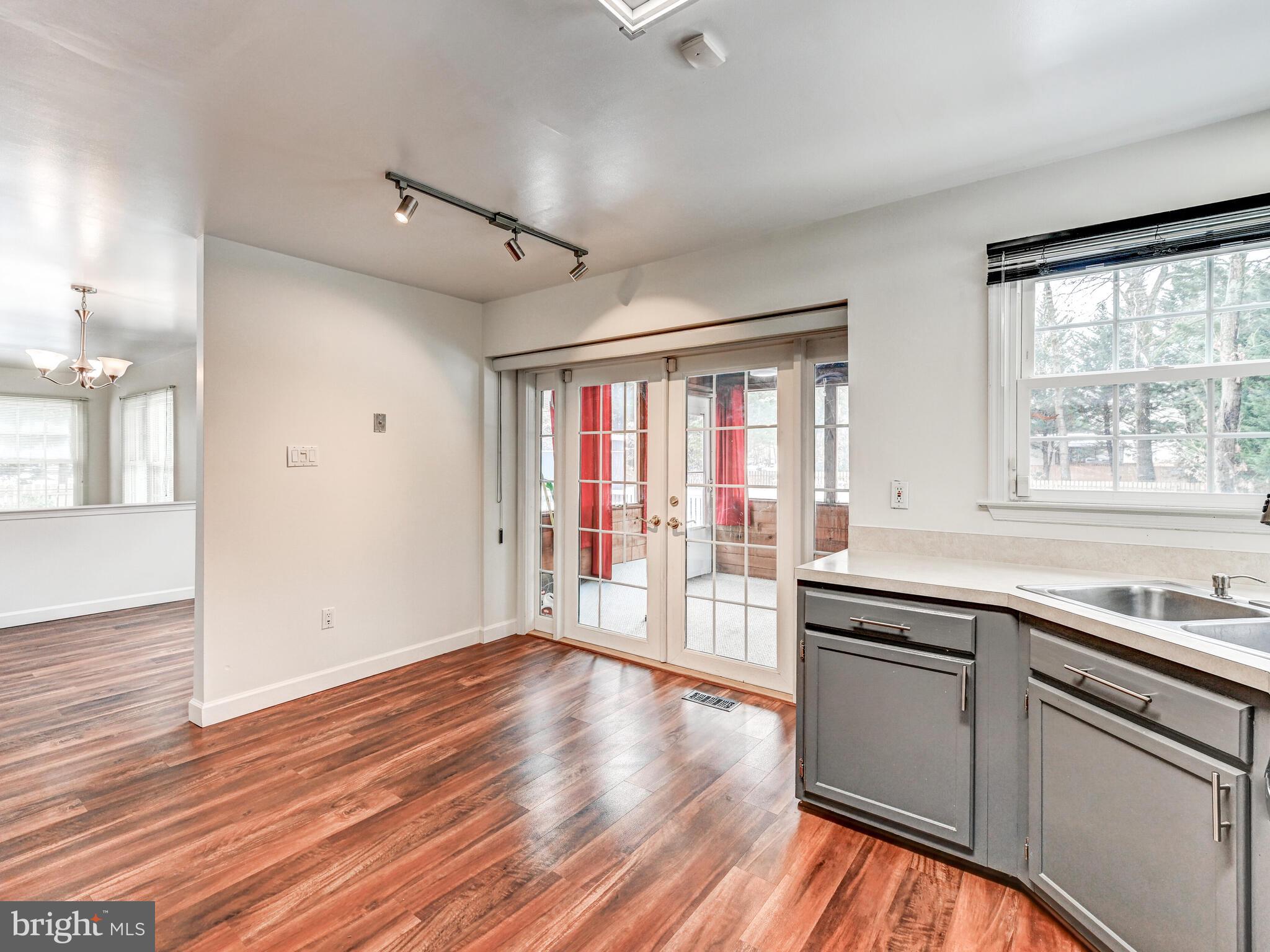 OAK HARBOR - Residential