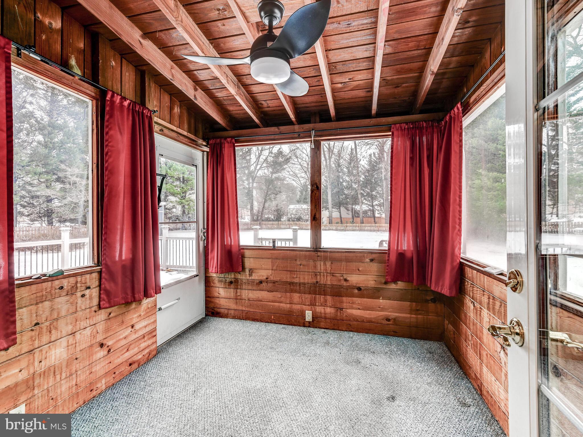 OAK HARBOR - Residential