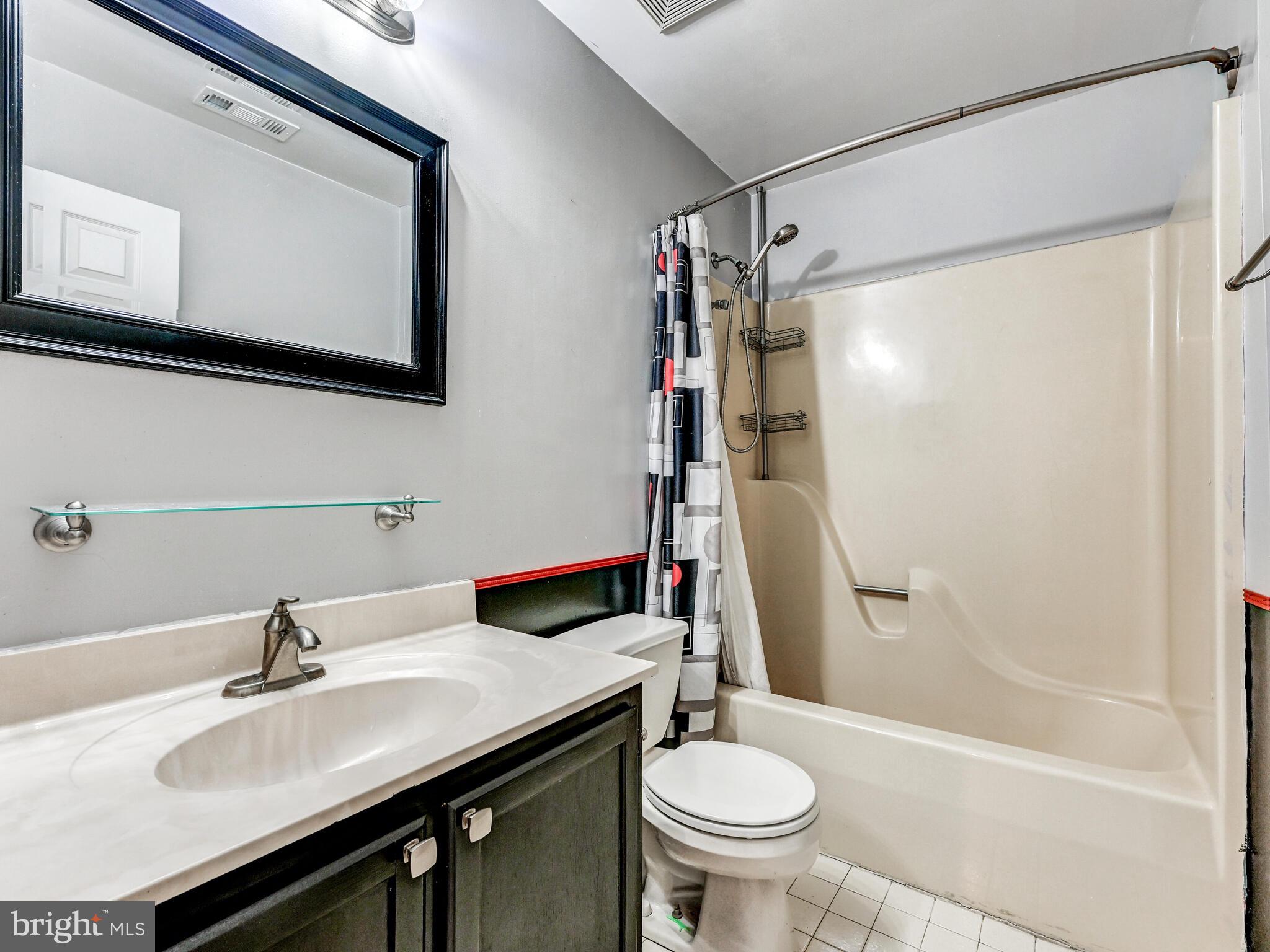 OAK HARBOR - Residential