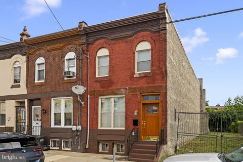 Townhouse For Sale - 2527 N 18th Street<br/> Philadelphia County, PHILADELPHIA, PA 19132