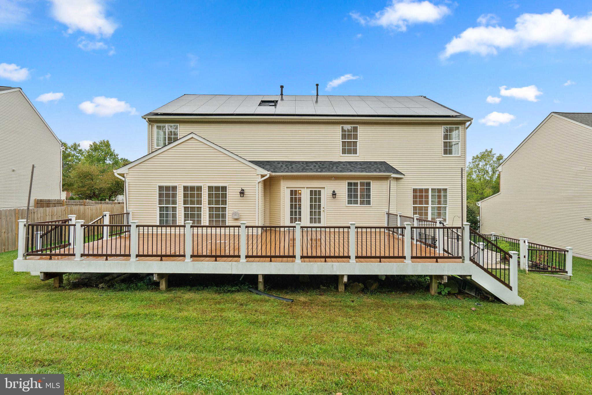 KINGS CROSSING - Residential