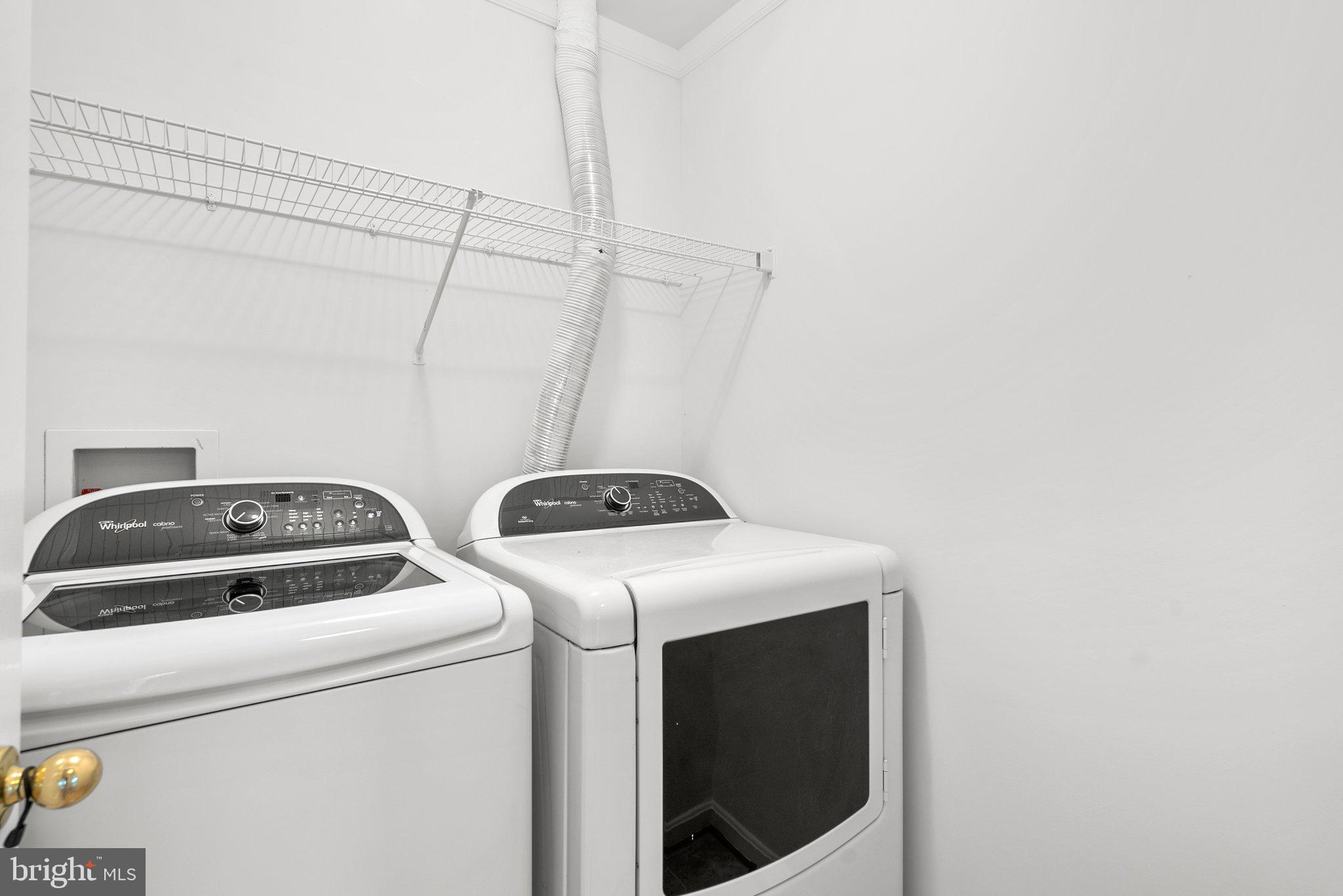 KINGS CROSSING - Residential