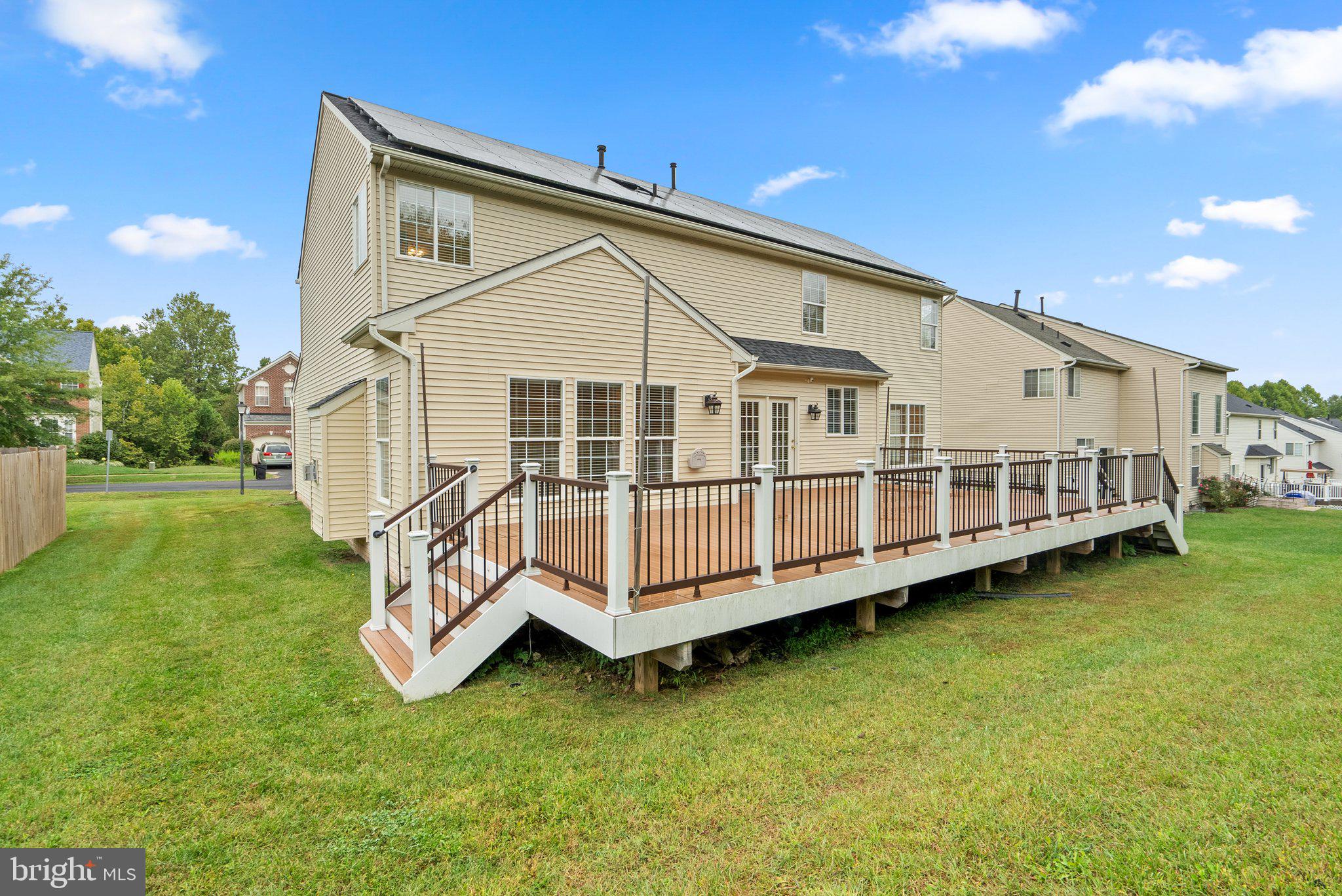 KINGS CROSSING - Residential