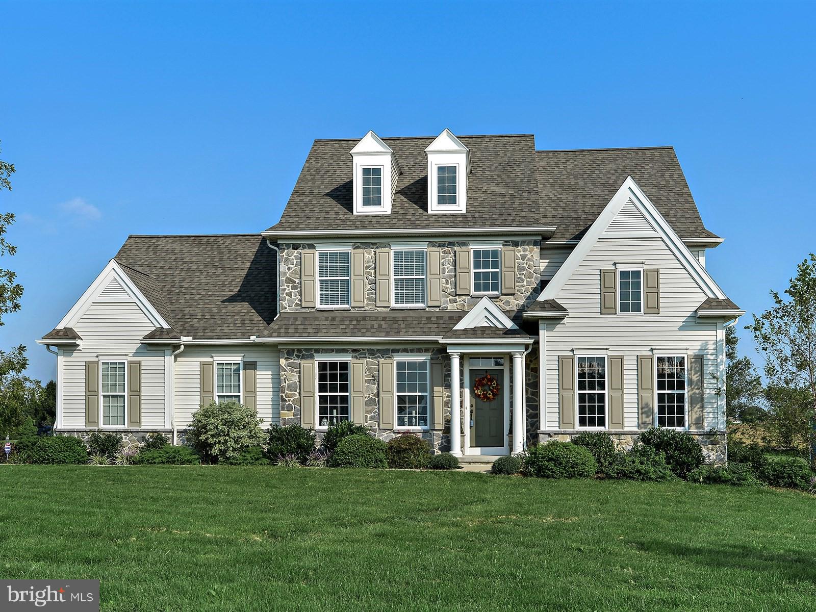 STEELE RIDGE - Residential