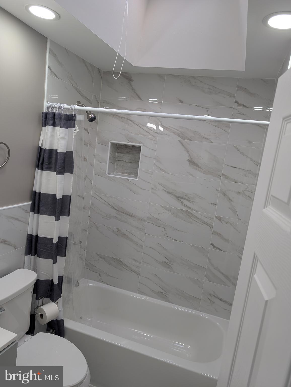 KENSINGTON - Residential