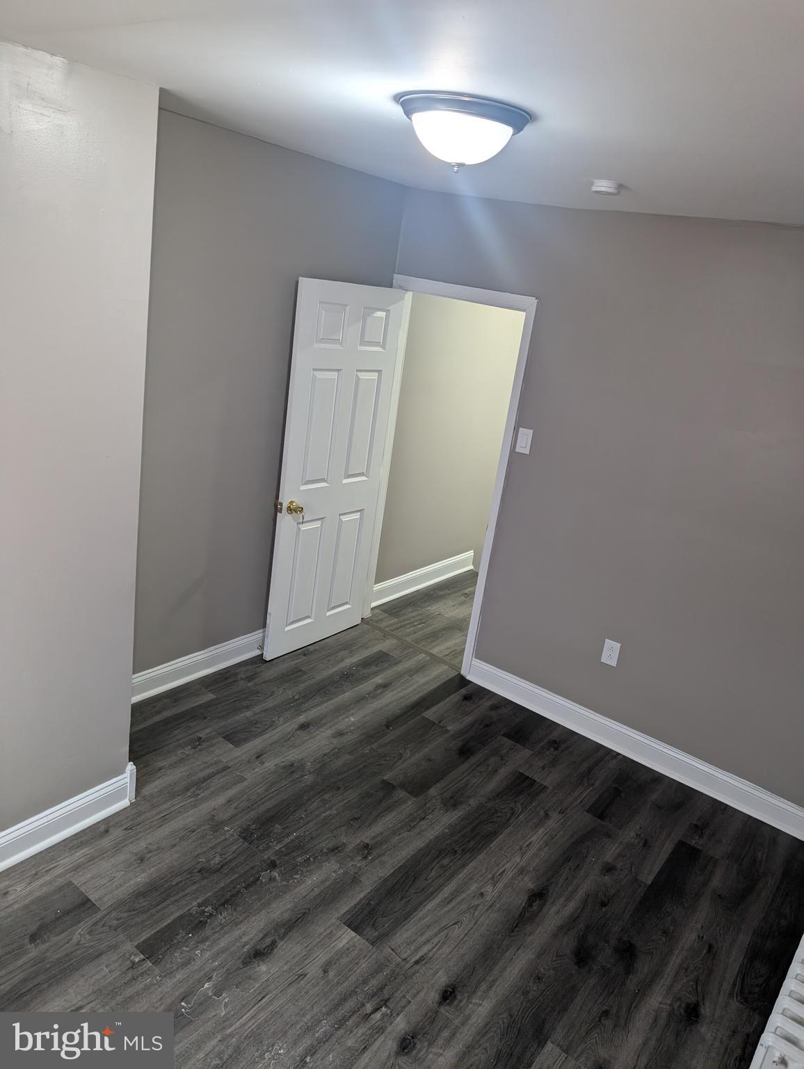 KENSINGTON - Residential