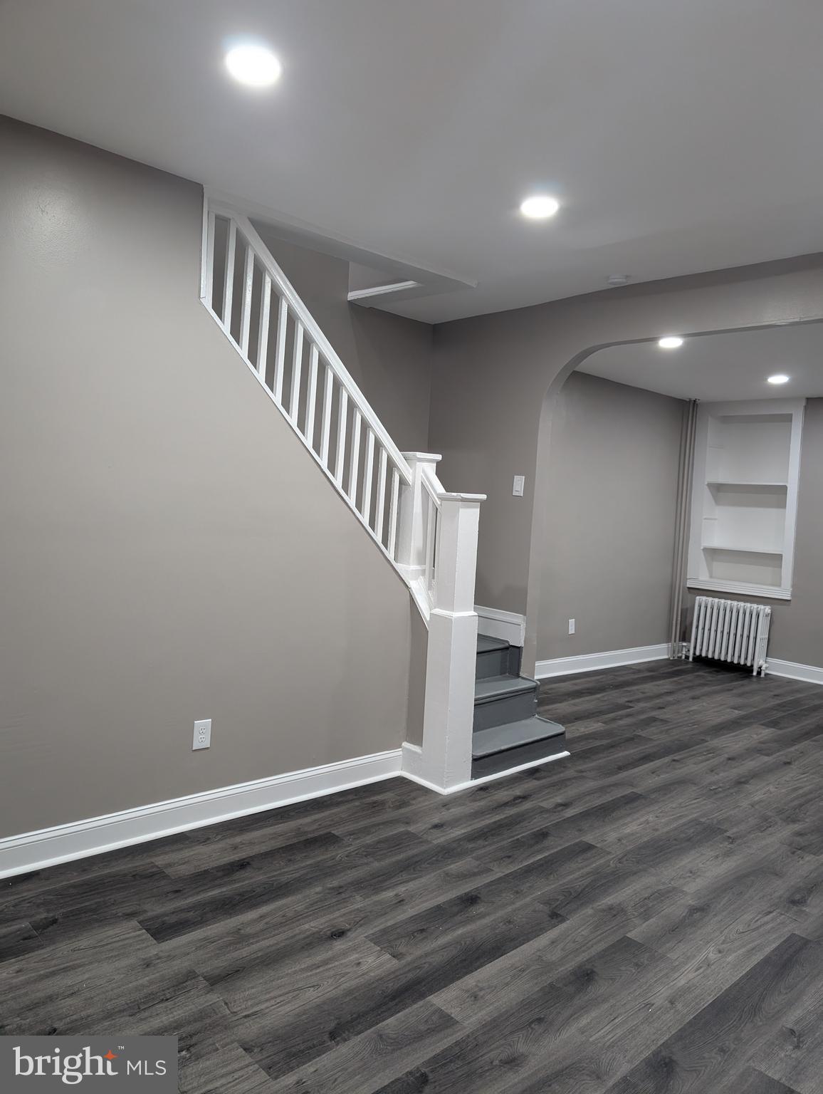 KENSINGTON - Residential