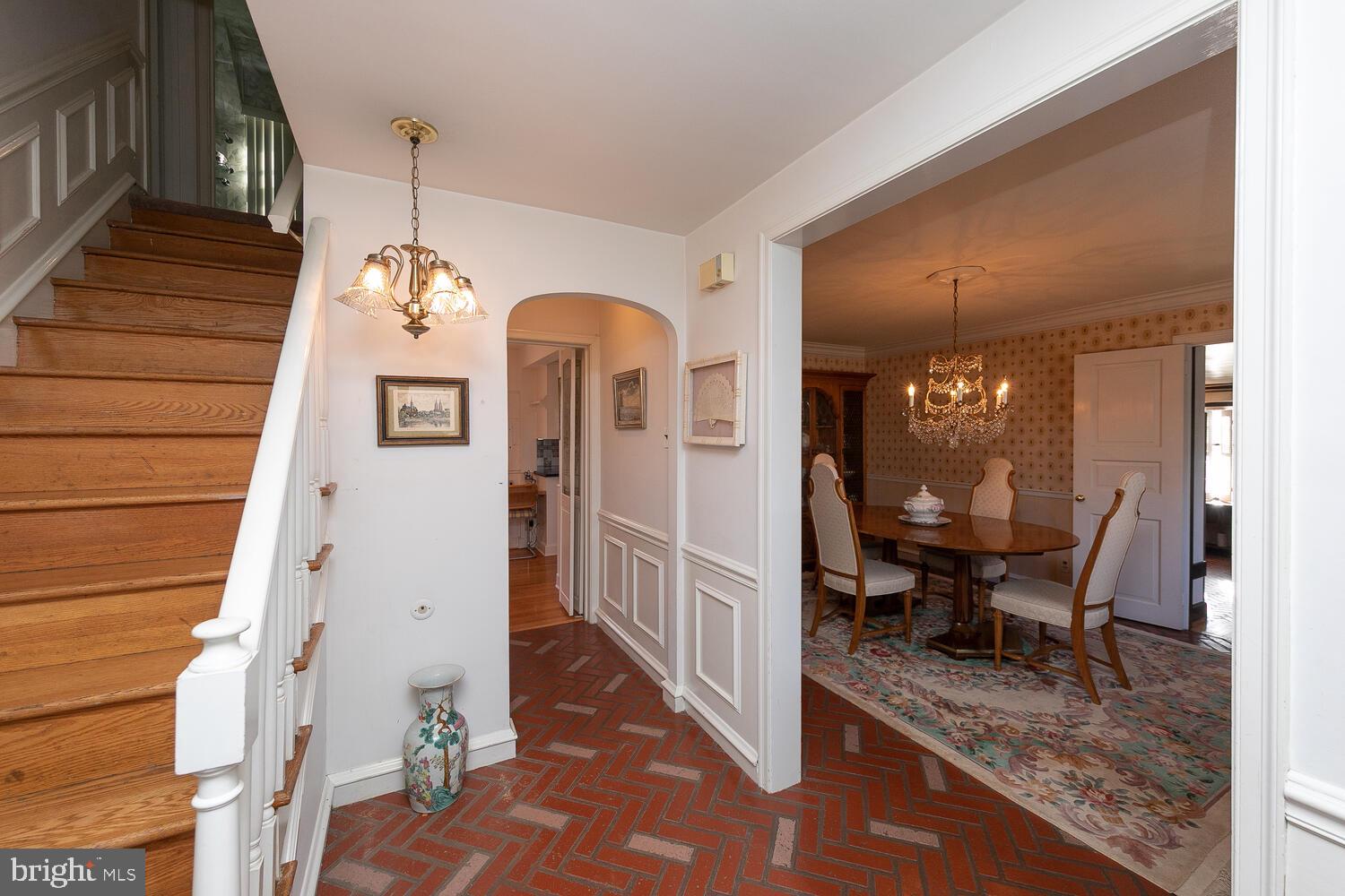 JENKINTOWN MANOR - Residential