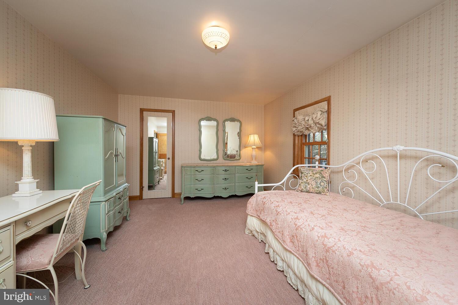 JENKINTOWN MANOR - Residential
