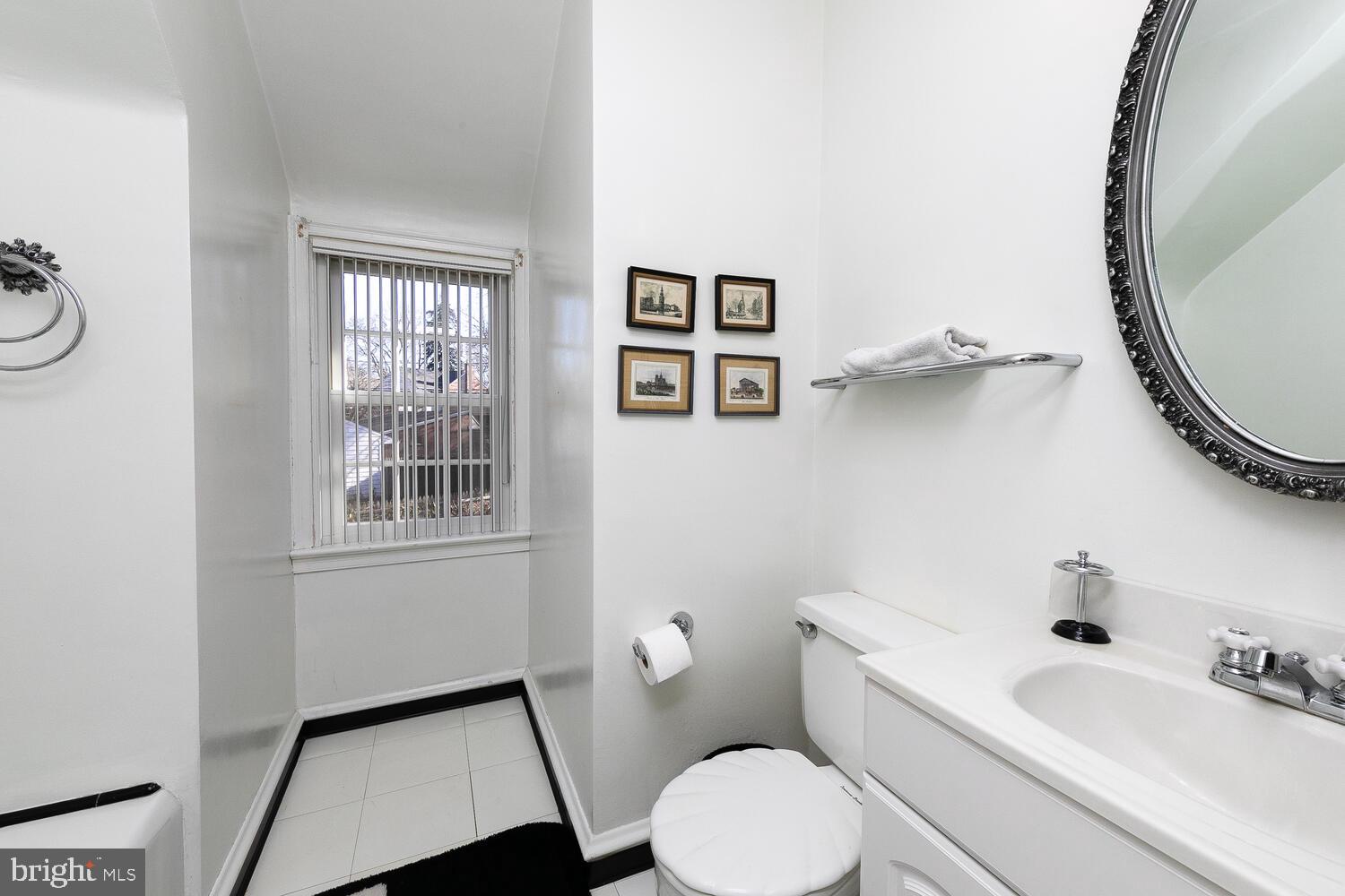 JENKINTOWN MANOR - Residential