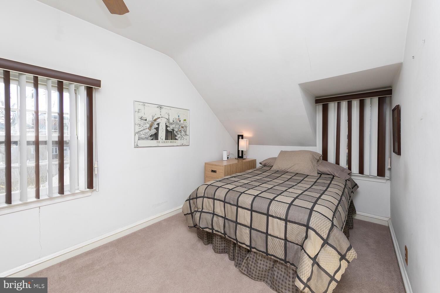 JENKINTOWN MANOR - Residential
