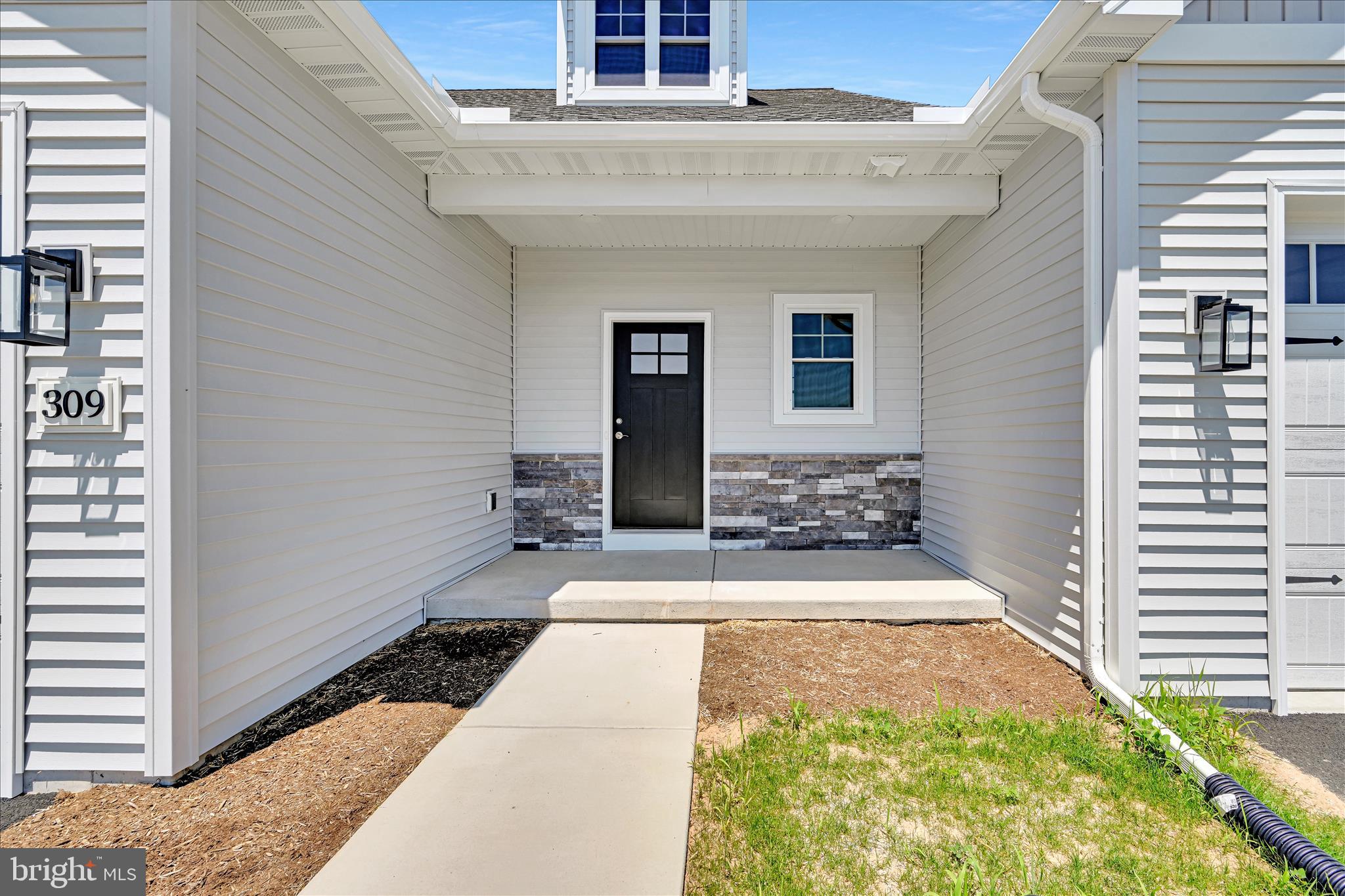 309 RIDGEFIELD DRIVE