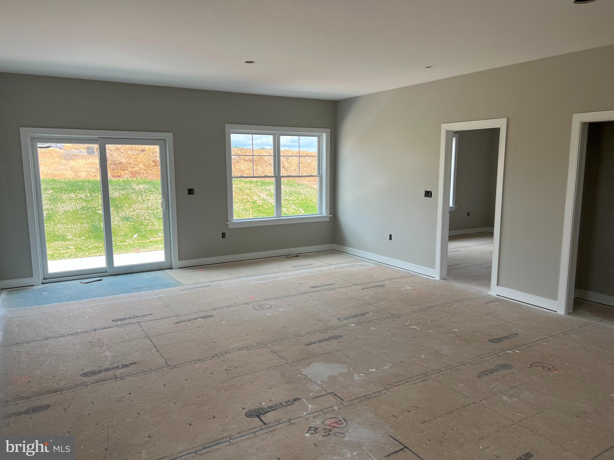 STONEYBROOK OF ELIZABETHTOWN - Residential