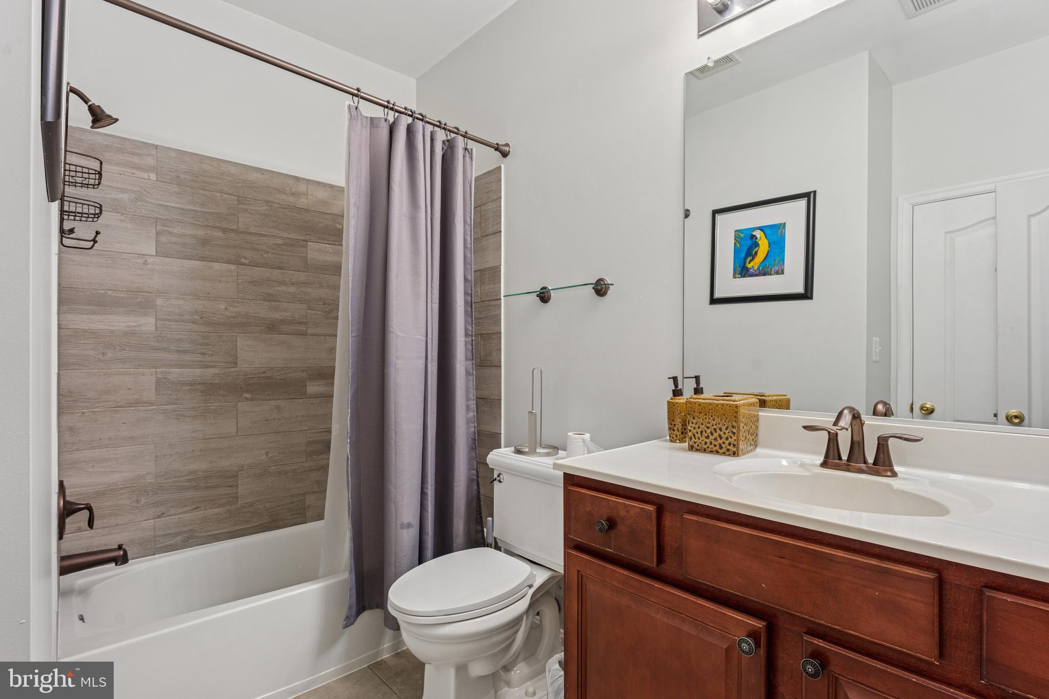 TOWN CENTER AT CAMP SPRINGS - Residential Lease