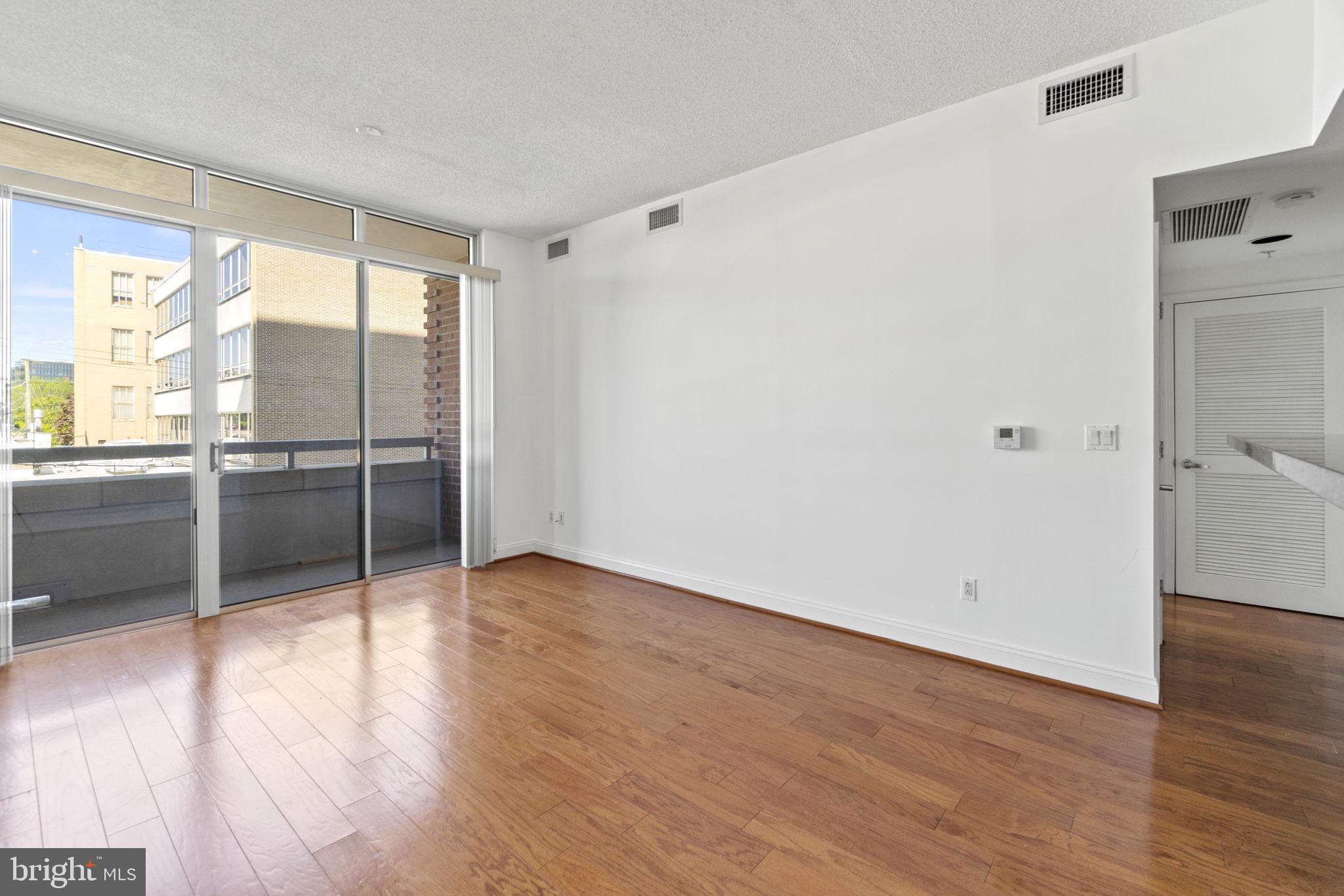 1020 N HIGHLAND STREET 221