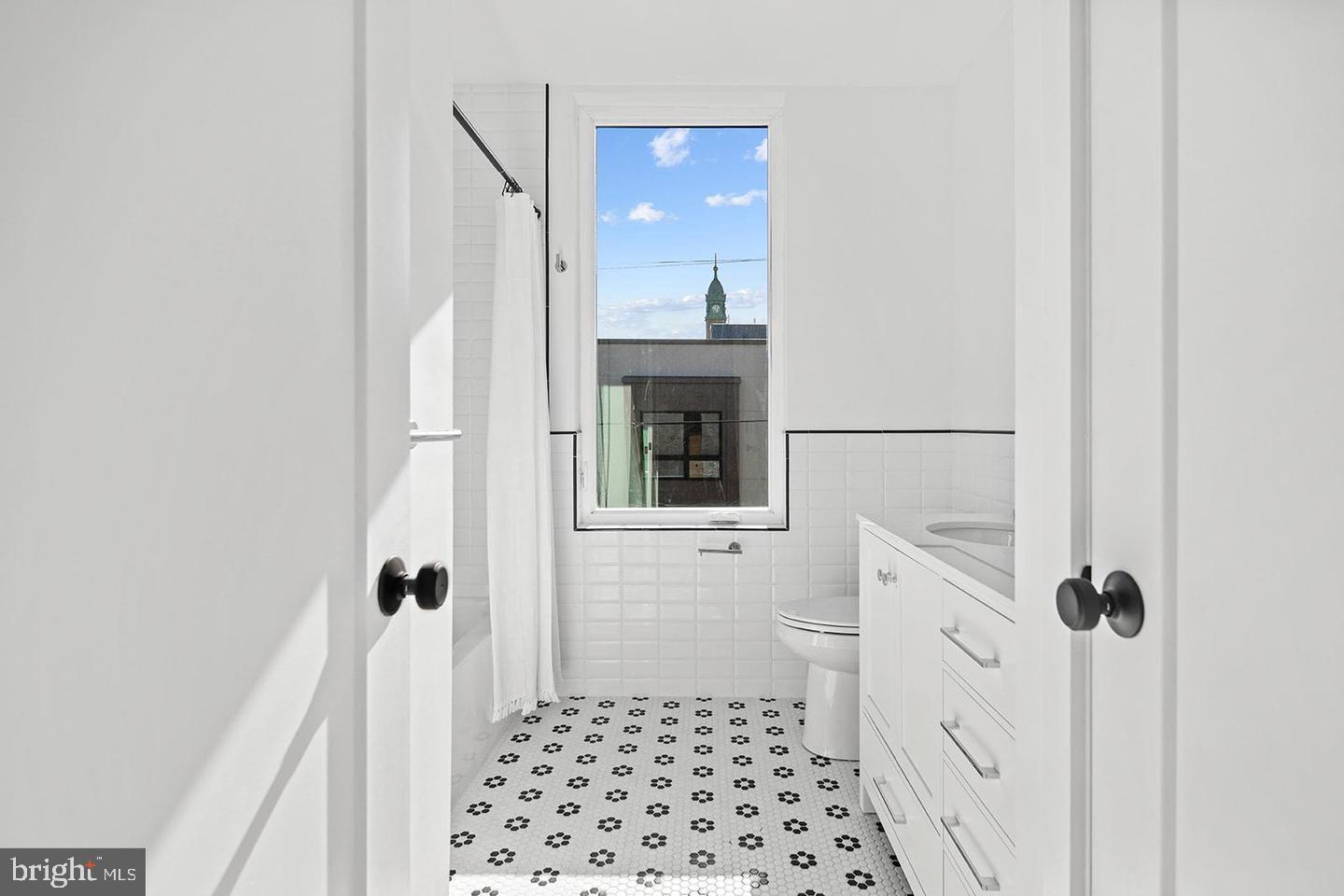 OLDE KENSINGTON - Residential