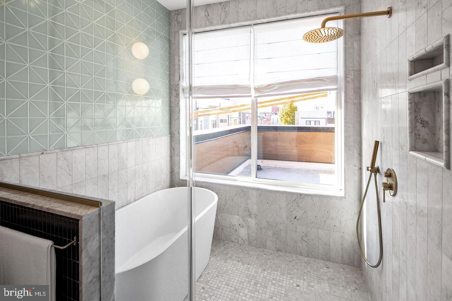 OLDE KENSINGTON - Residential