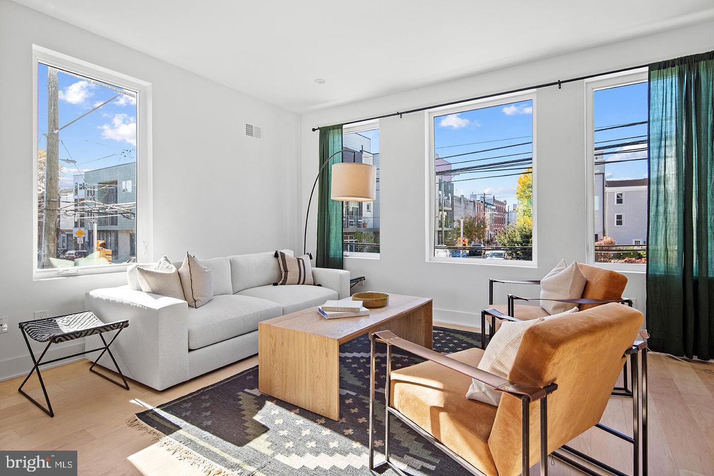 OLDE KENSINGTON - Residential